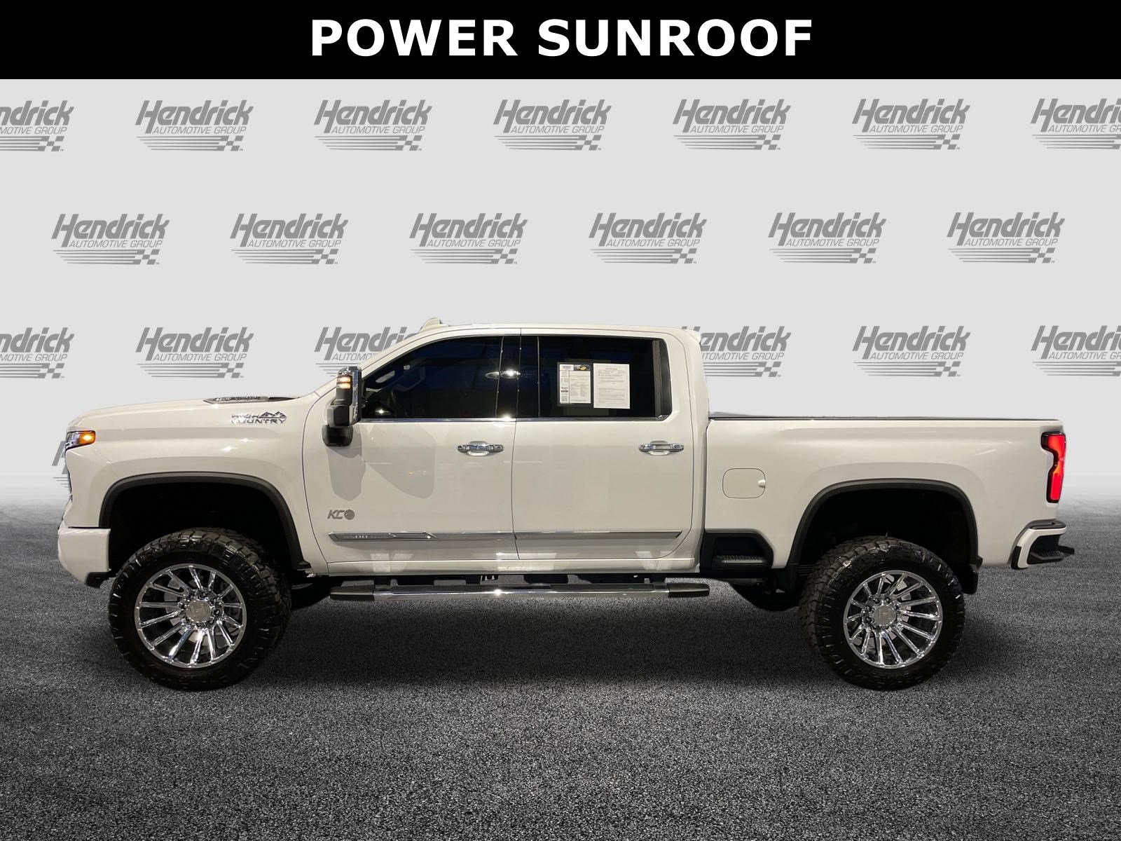 2024 Chevrolet Silverado 3500HD High Country photo 5