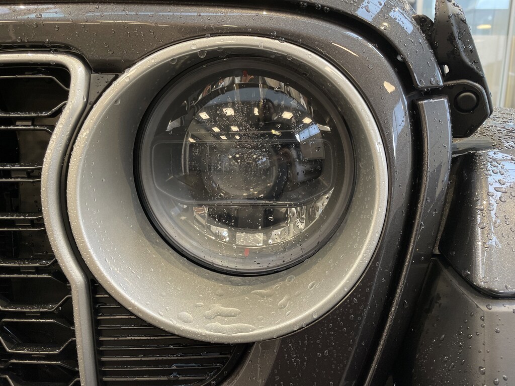 New 2025 Jeep Wrangler Sahara Convertible