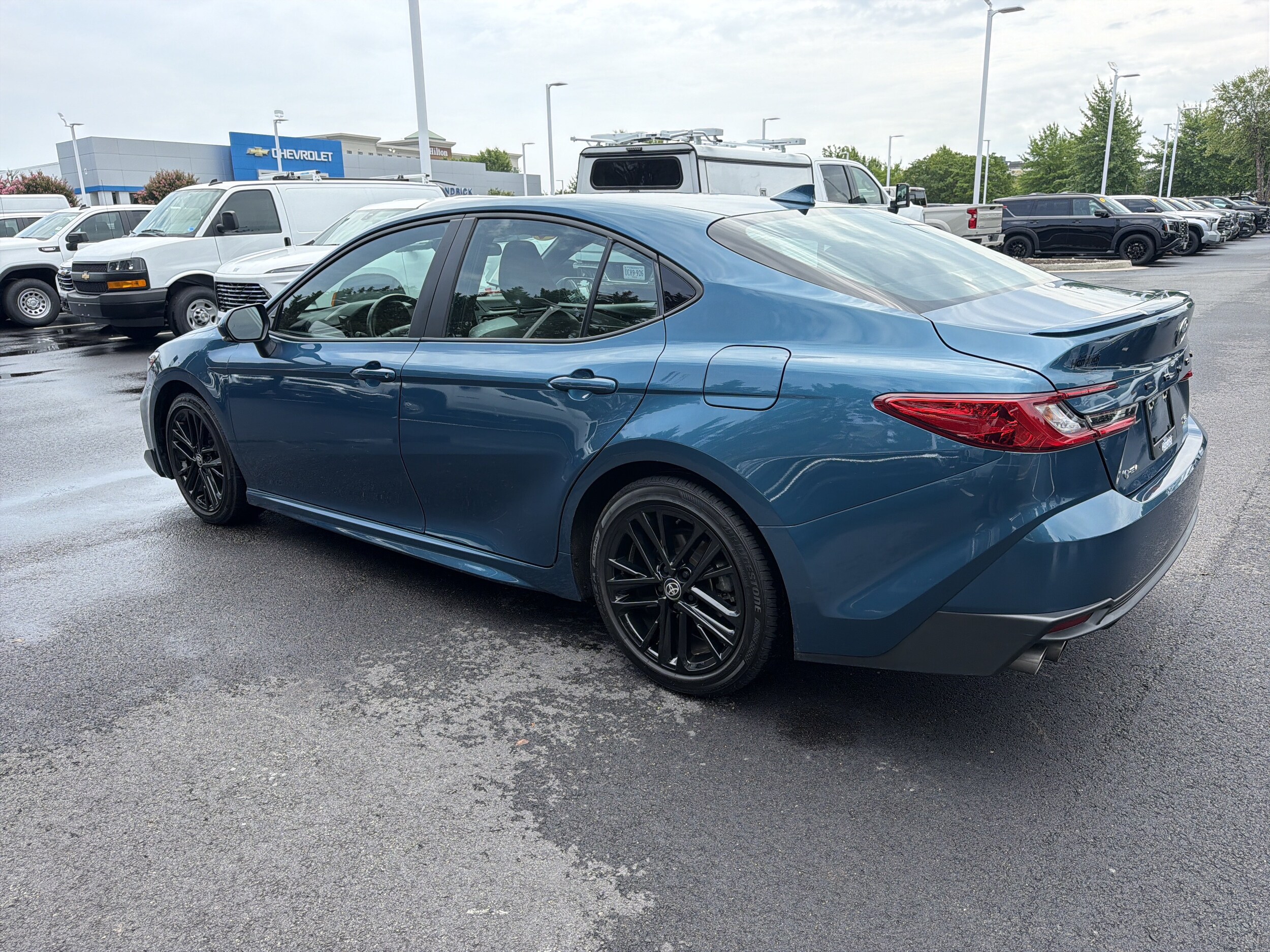 Toyota Camry SE
