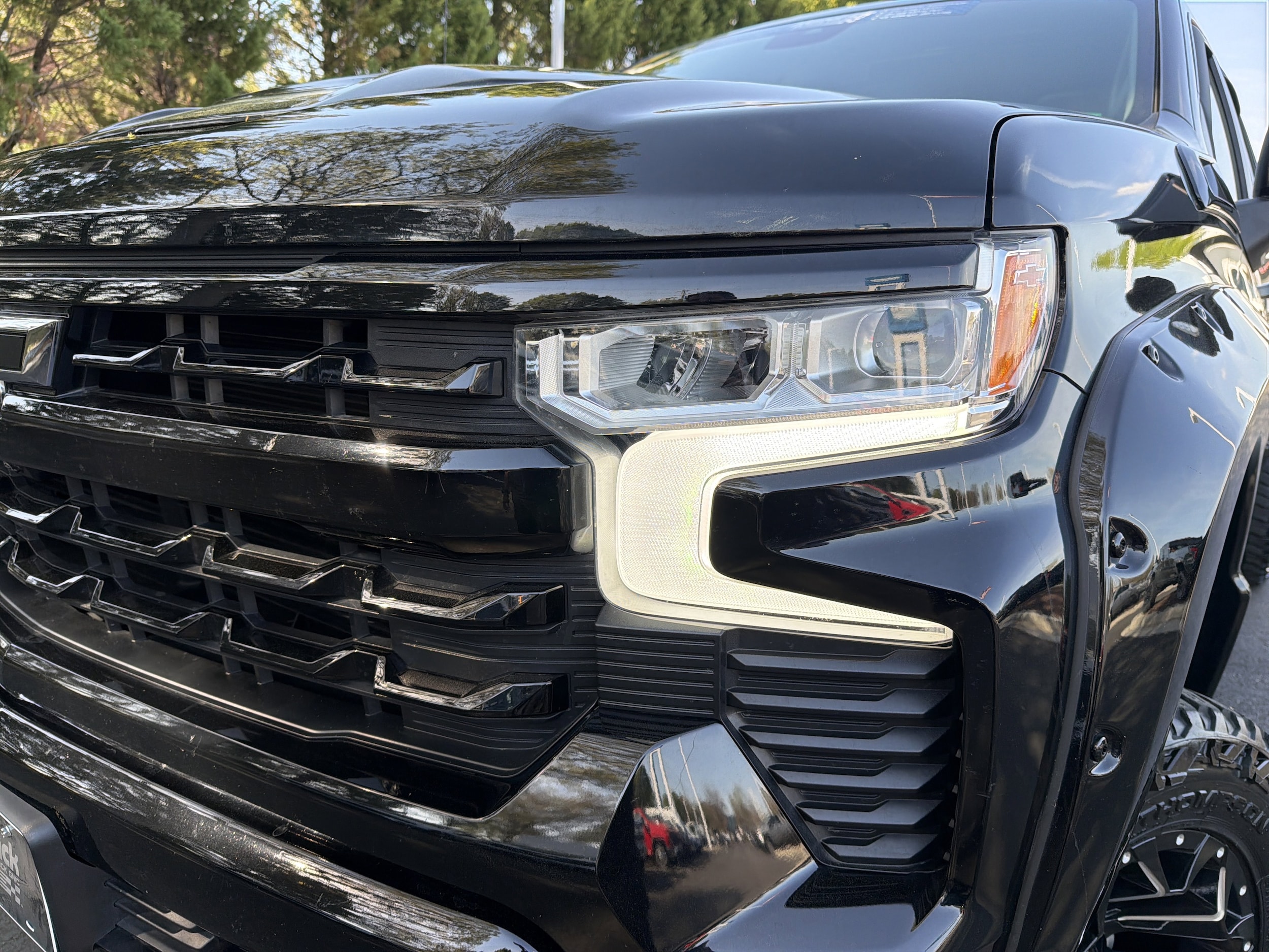 2023 Chevrolet Silverado 1500 RST photo 5