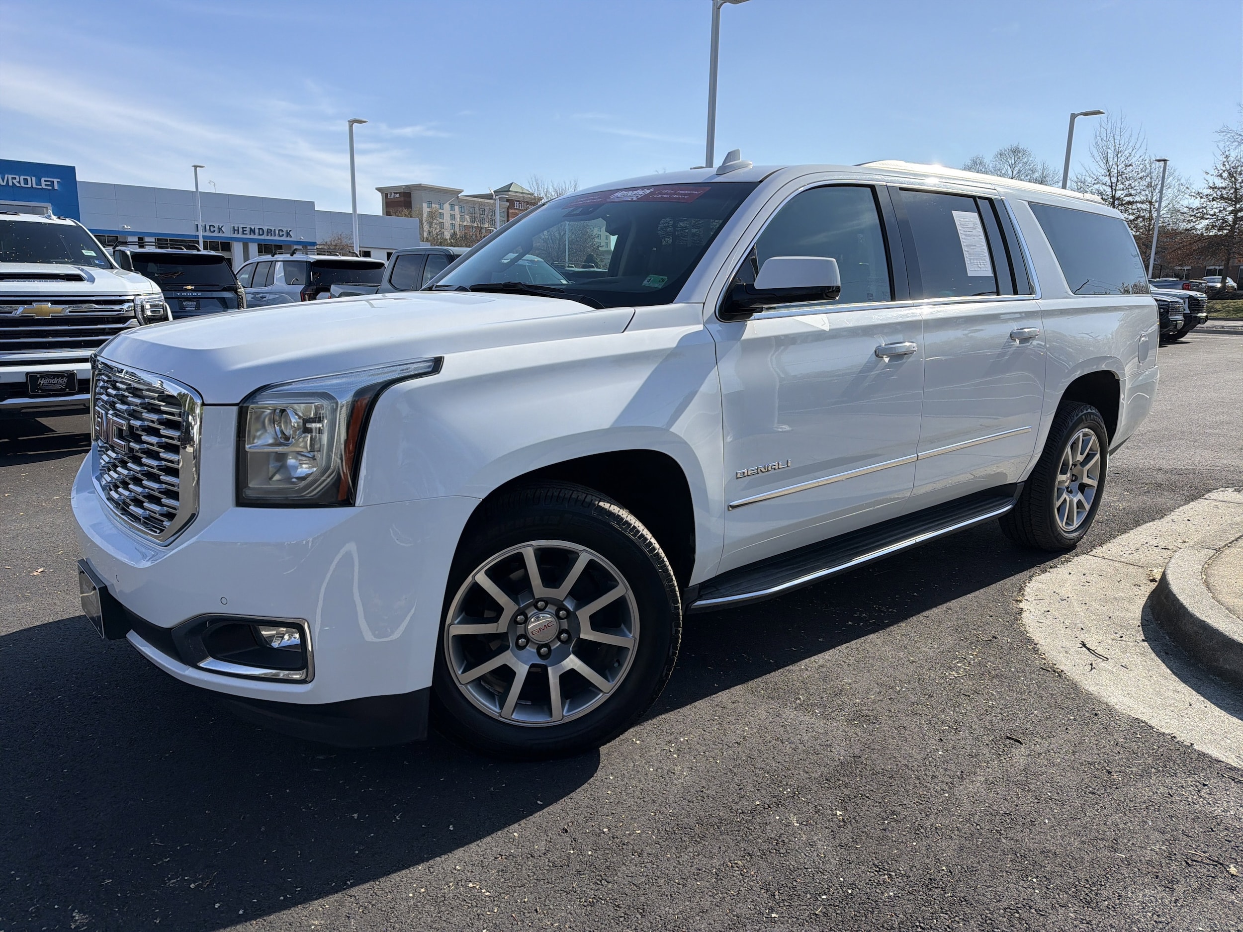2020 GMC Yukon XL Denali photo 4
