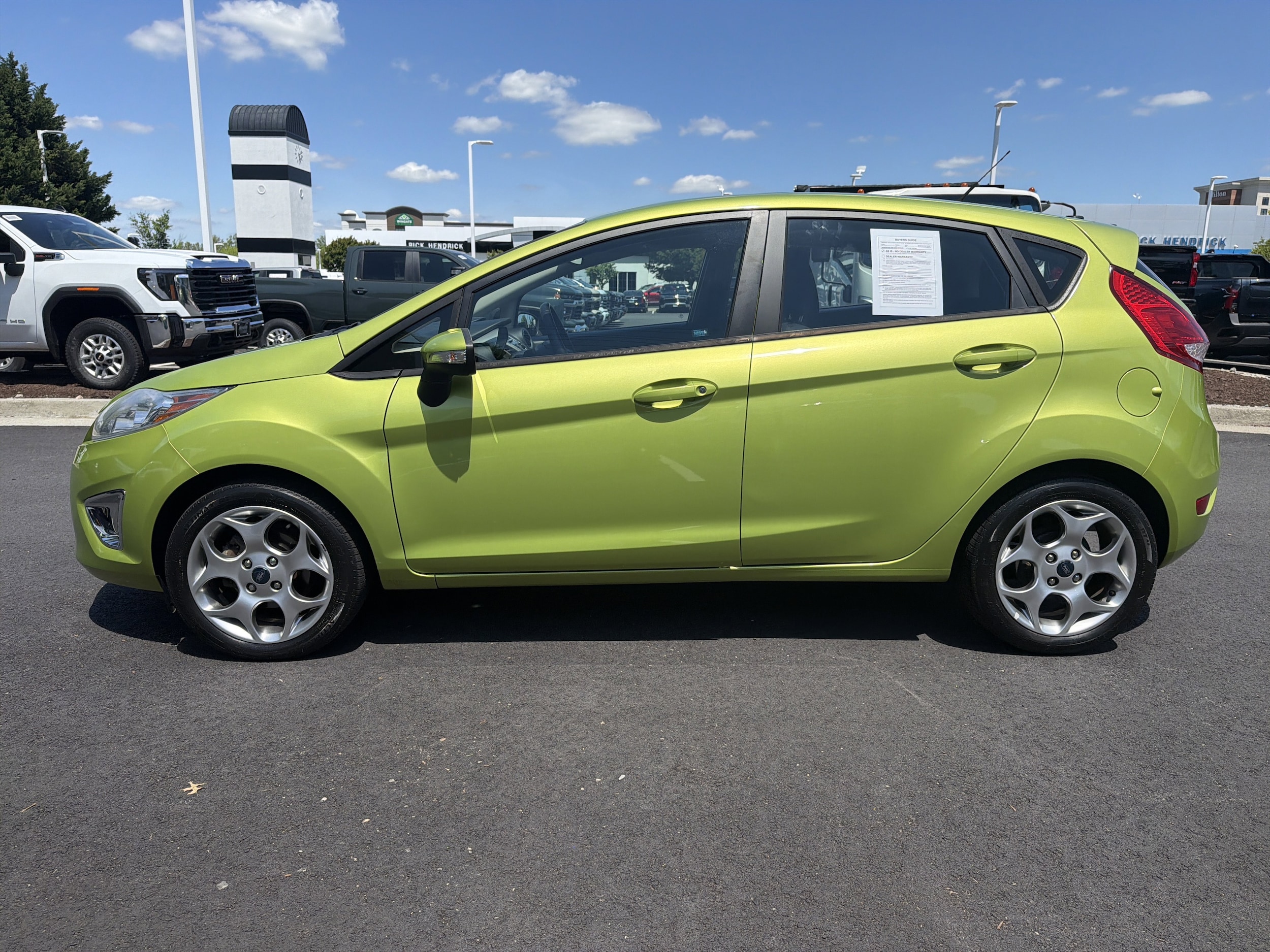 2011 Ford Fiesta SES photo 6