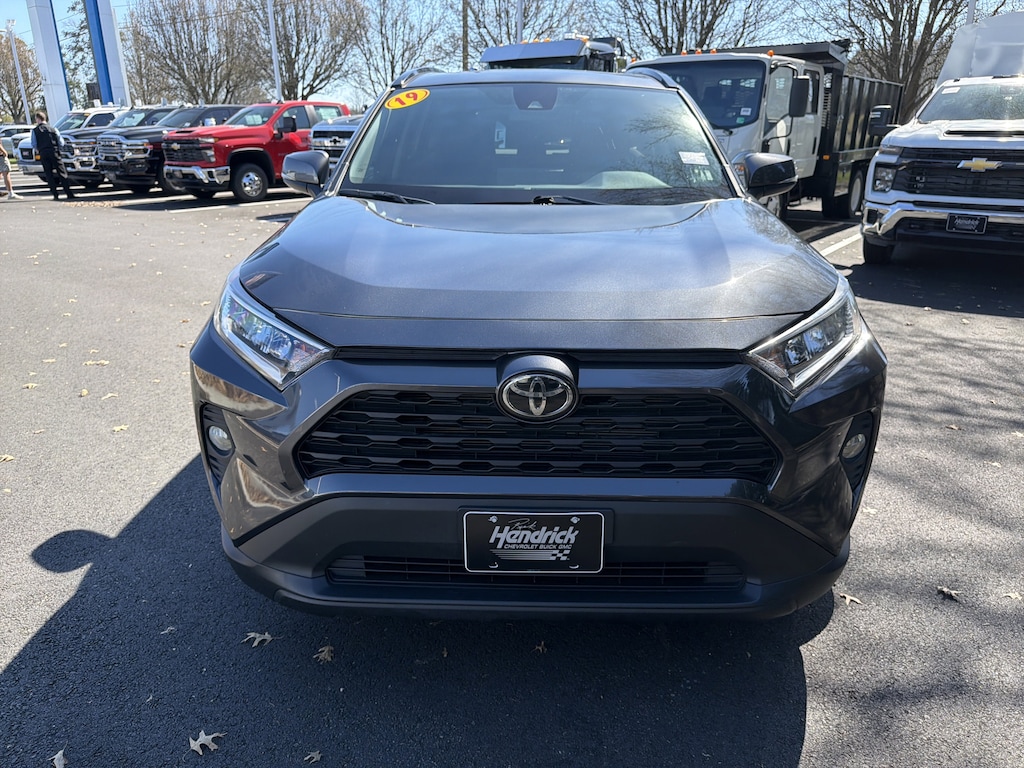 Used 2019 Toyota RAV4 XLE SUV