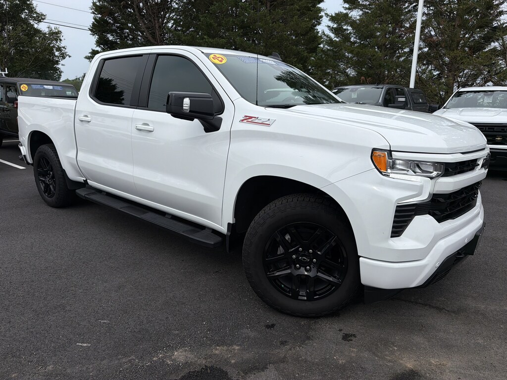 Used 2025 Chevrolet Silverado 1500 RST Pickup
