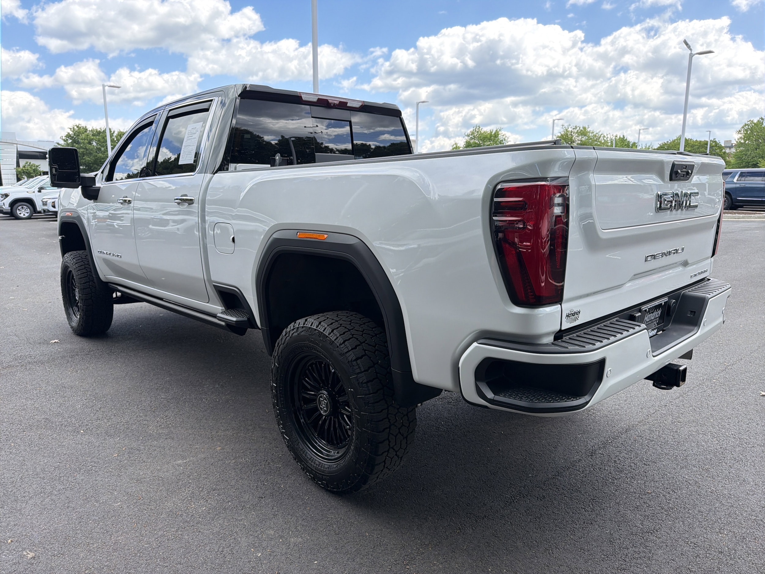 2024 GMC Sierra 2500HD Denali Ultimate photo 6