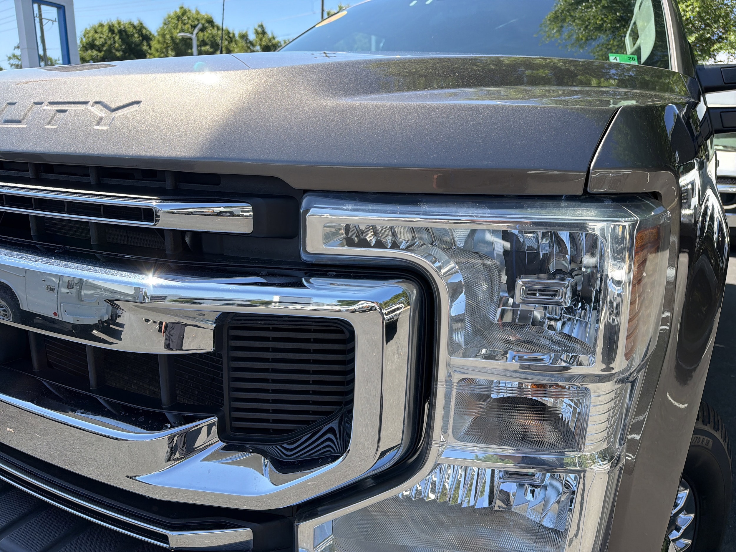 2022 Ford Super Duty F-250 SRW XLT photo 4