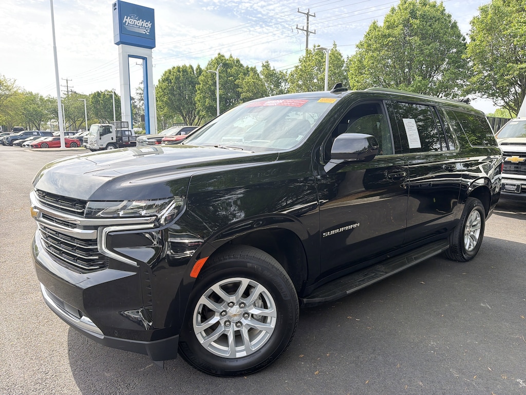 Used 2024 Chevrolet Suburban LT SUV