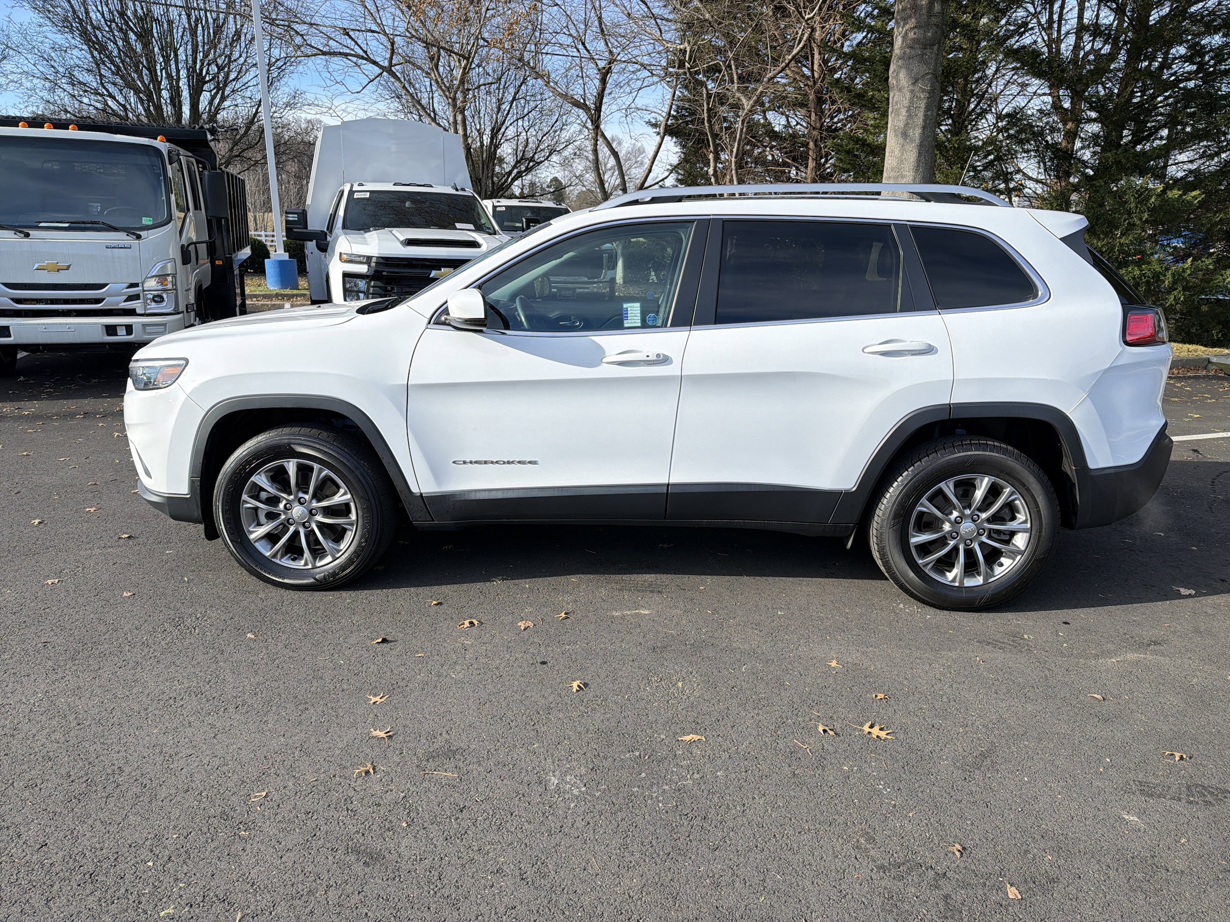 2021 Jeep Cherokee Latitude Lux photo 6
