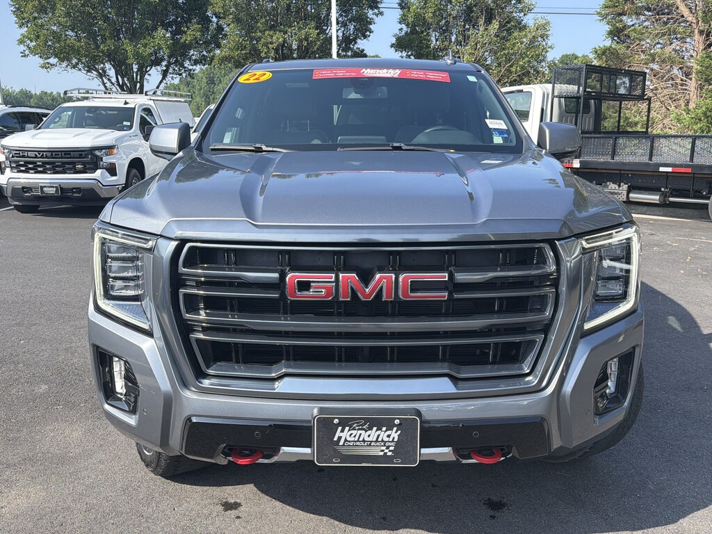 Used 2022 GMC Yukon XL AT4 SUV