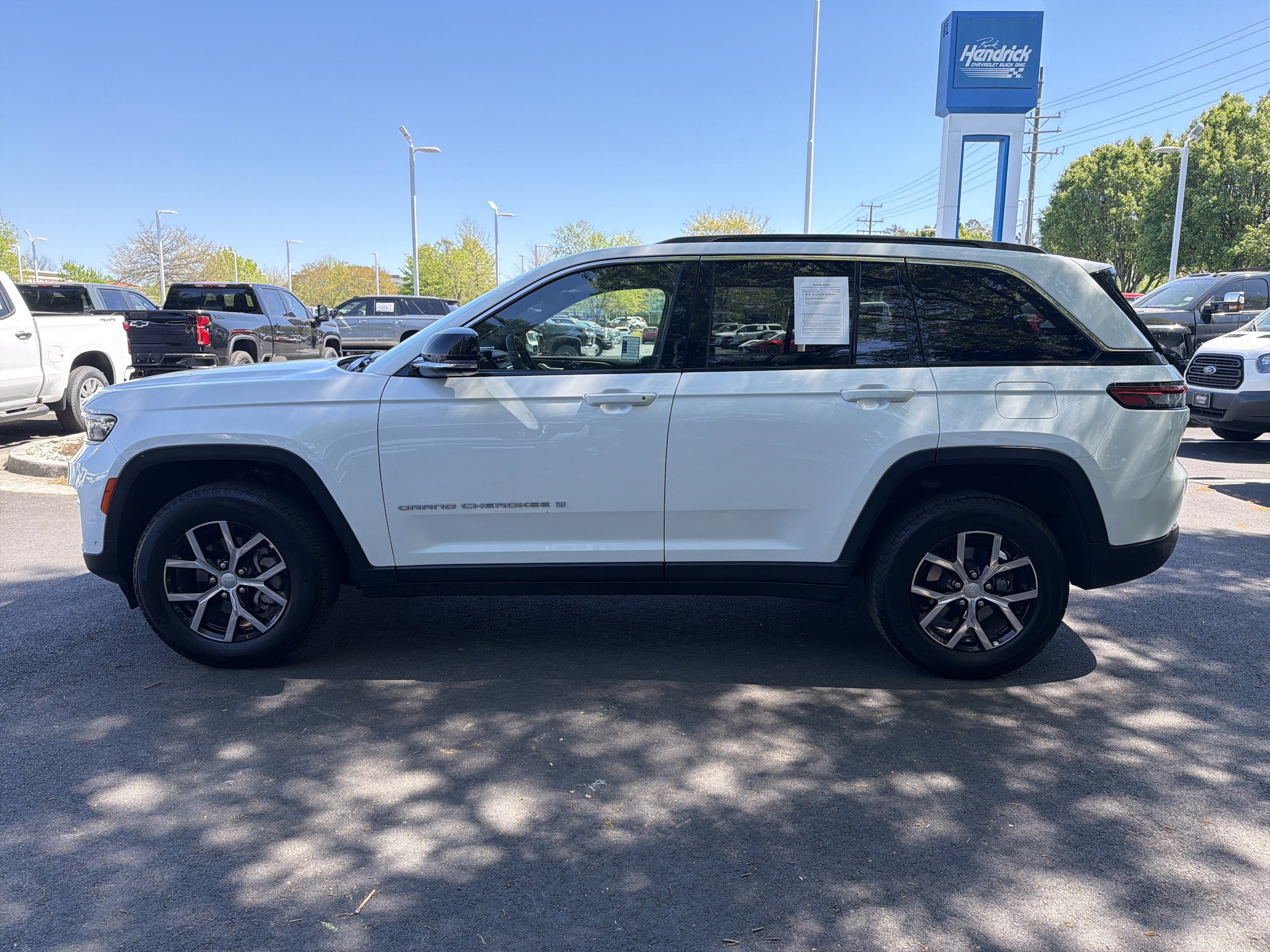2024 Jeep Grand Cherokee Limited photo 5