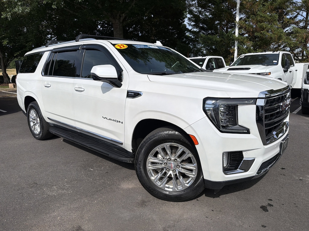 Used 2022 GMC Yukon XL SLT SUV