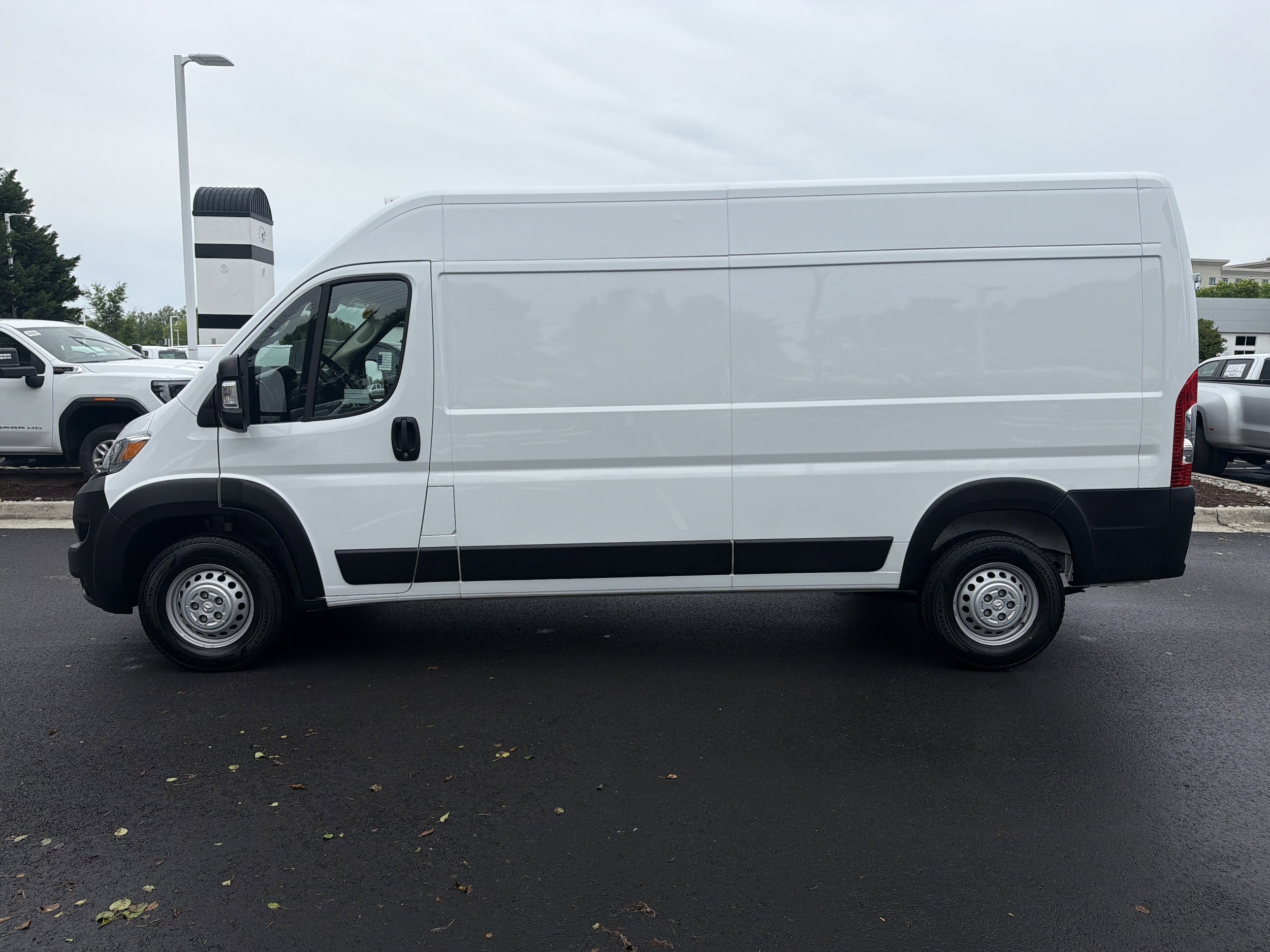 2025 Ram Promaster Cargo Van Tradesman photo 6