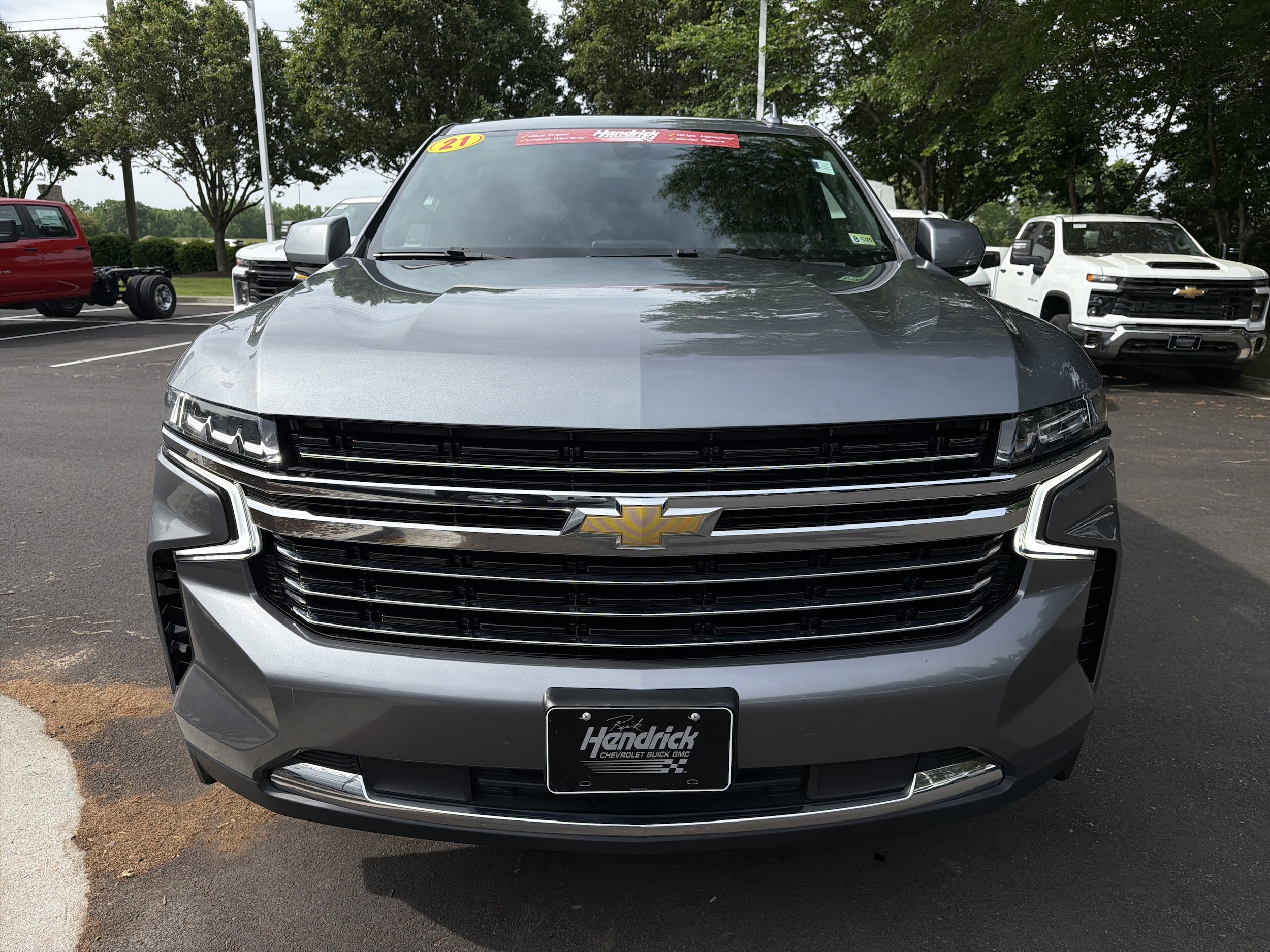 2021 Chevrolet Tahoe LT photo 2