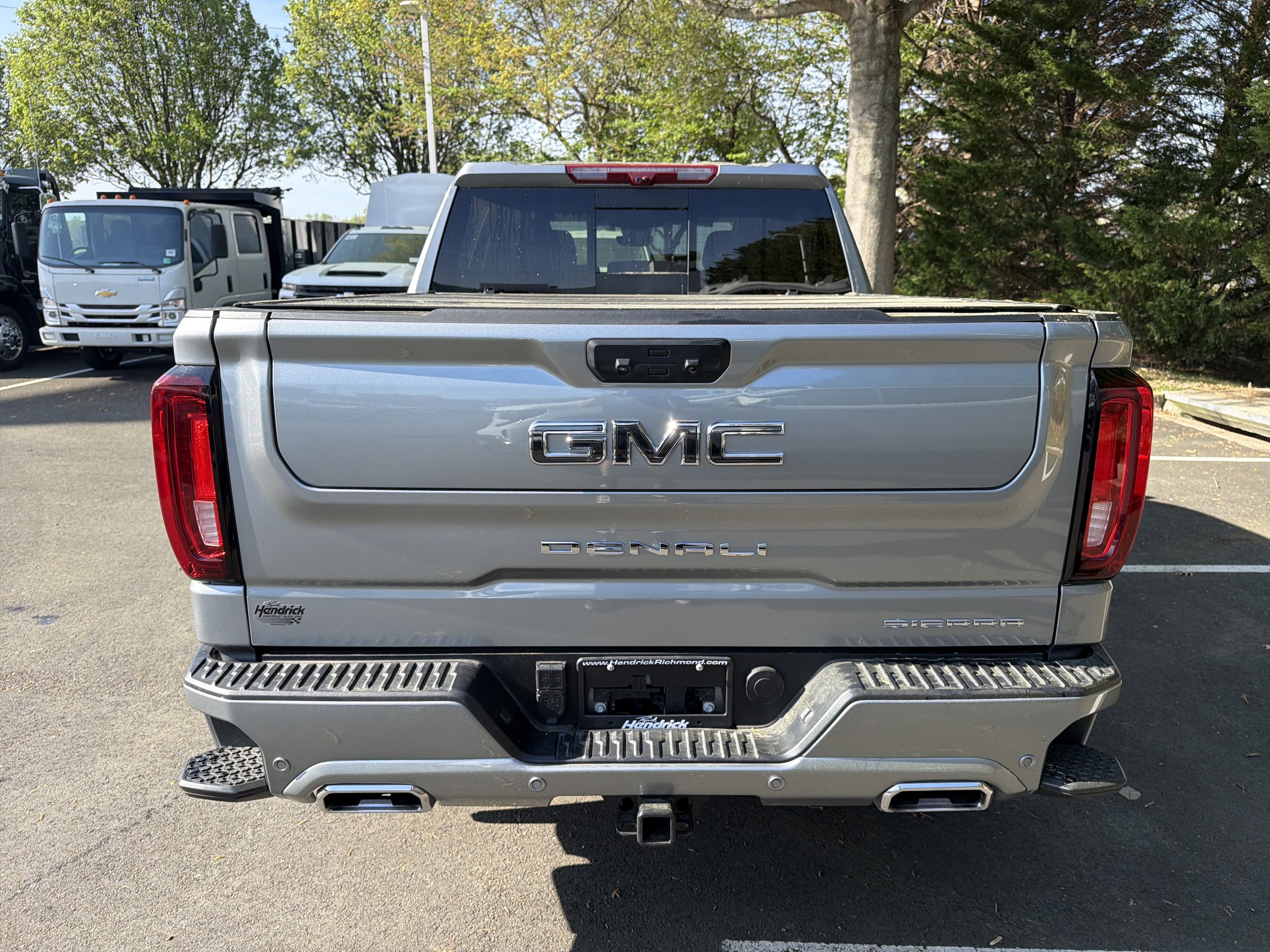 2025 GMC Sierra 1500 Denali Ultimate photo 3