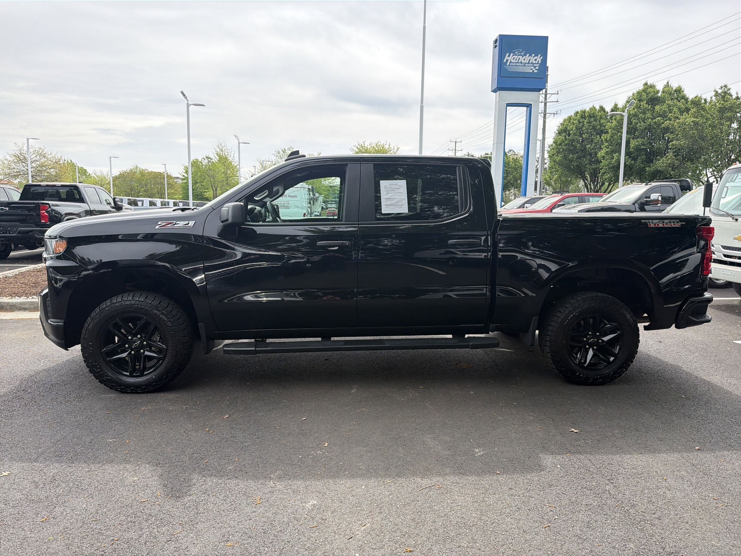 2019 Chevrolet Silverado 1500 Custom Trail Boss photo 6