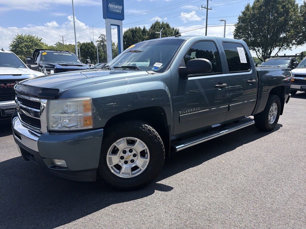 Used 2011 Chevrolet Silverado 1500 LT Pickup