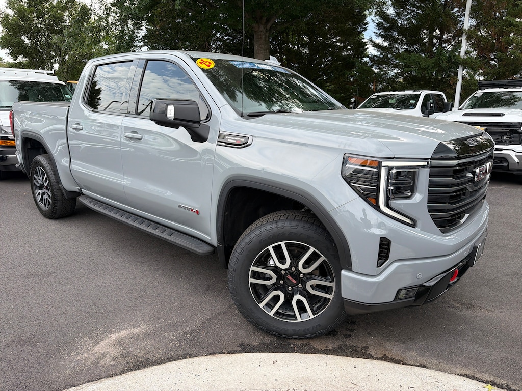 Used 2025 GMC Sierra 1500 AT4 Pickup