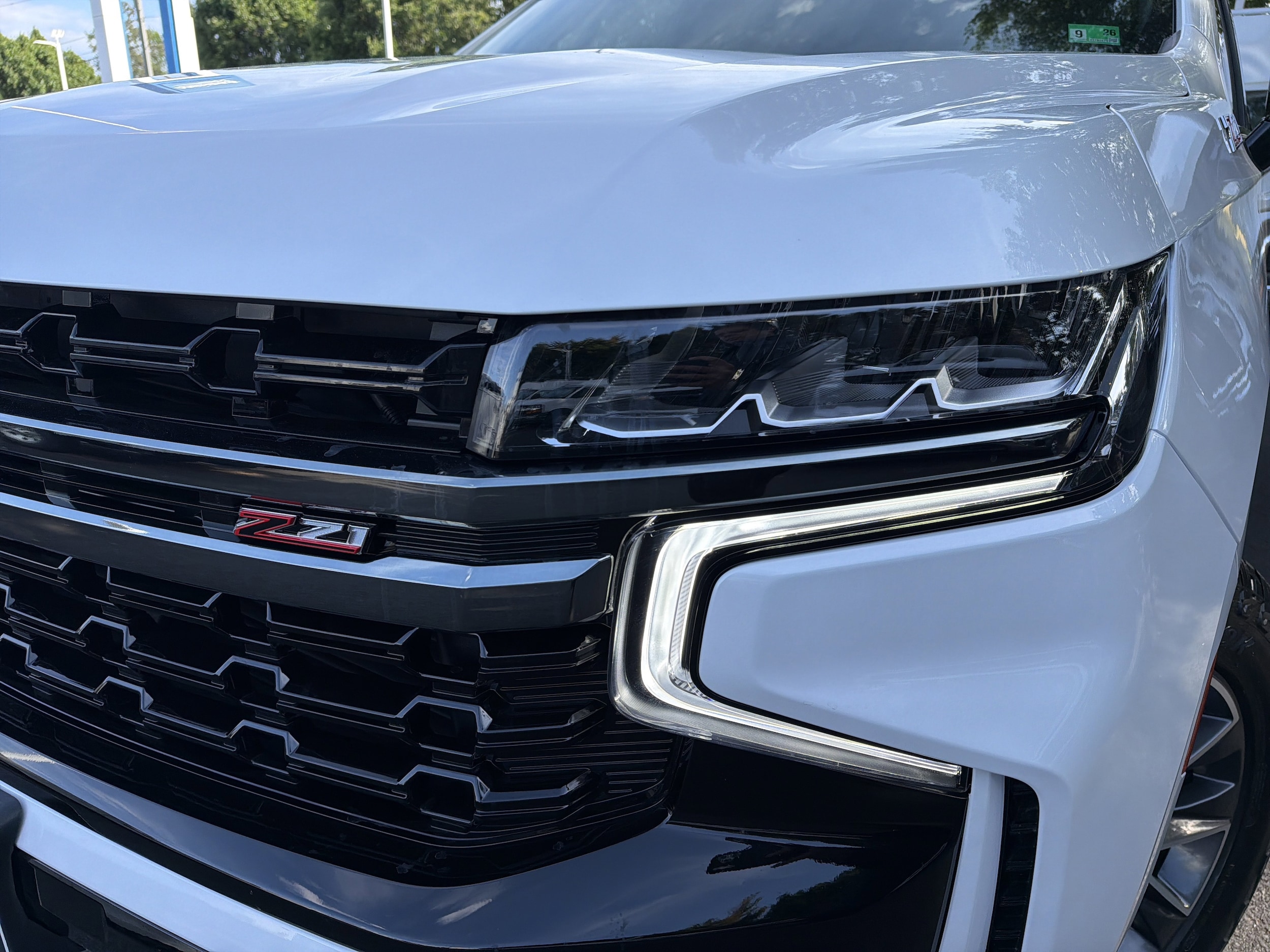 2022 Chevrolet Suburban Z71 photo 5