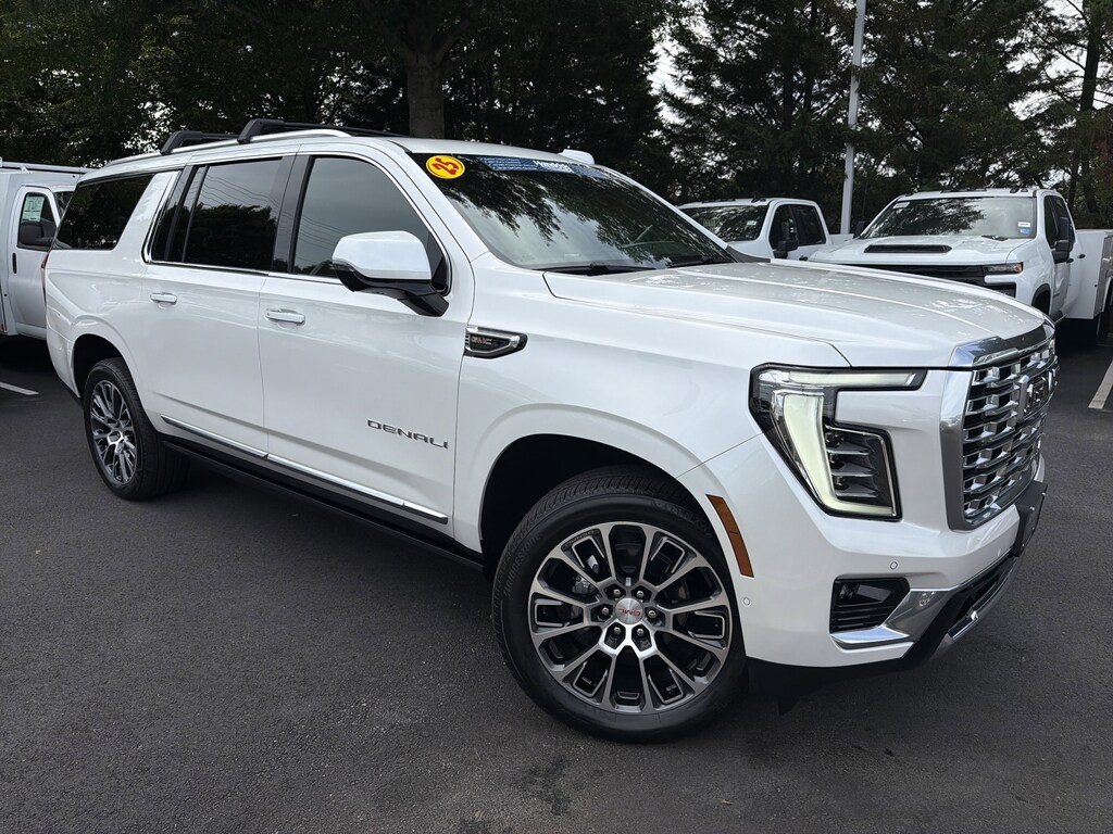 Used 2025 GMC Yukon XL Denali SUV