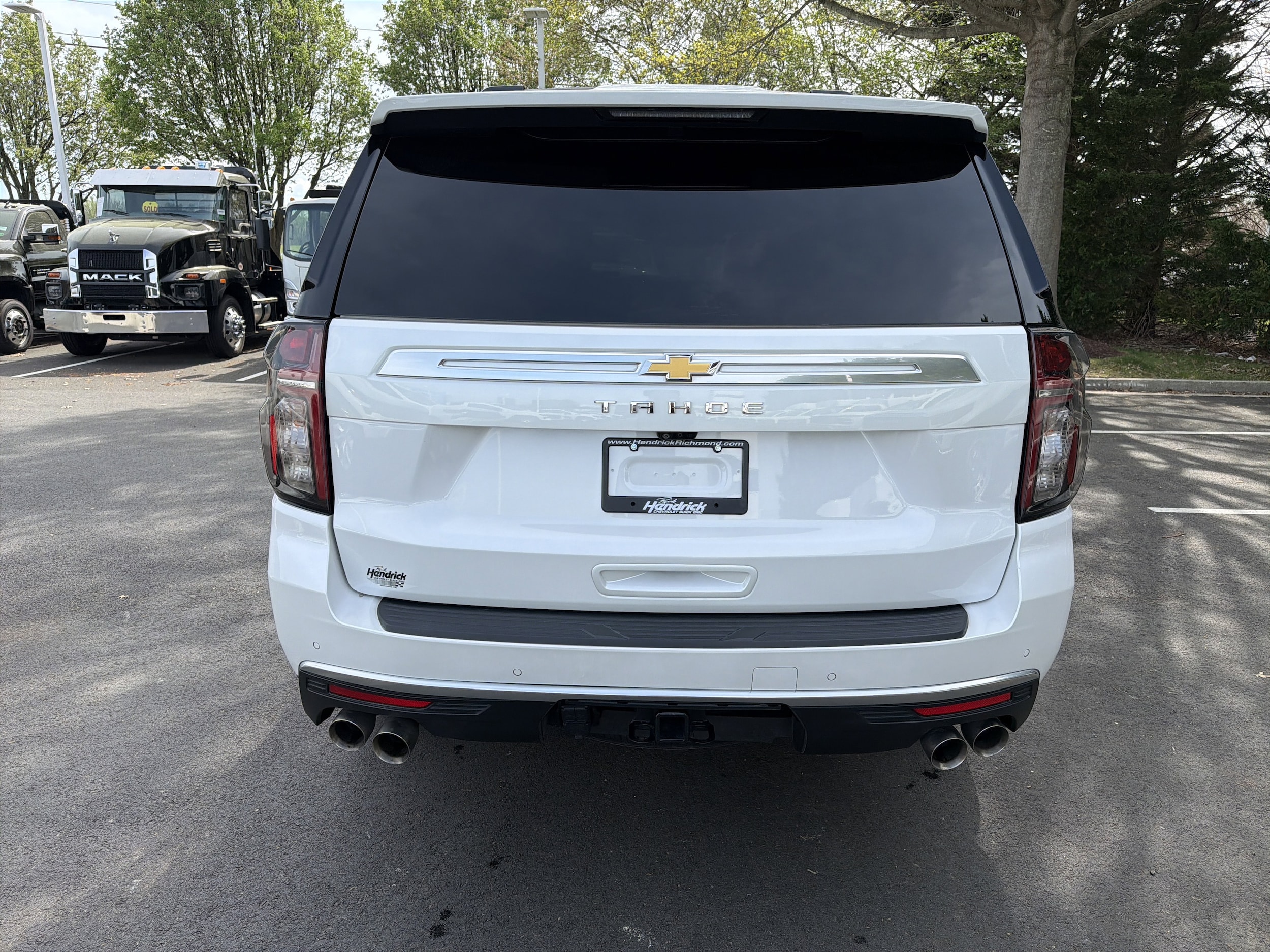 2023 Chevrolet Tahoe High Country photo 3