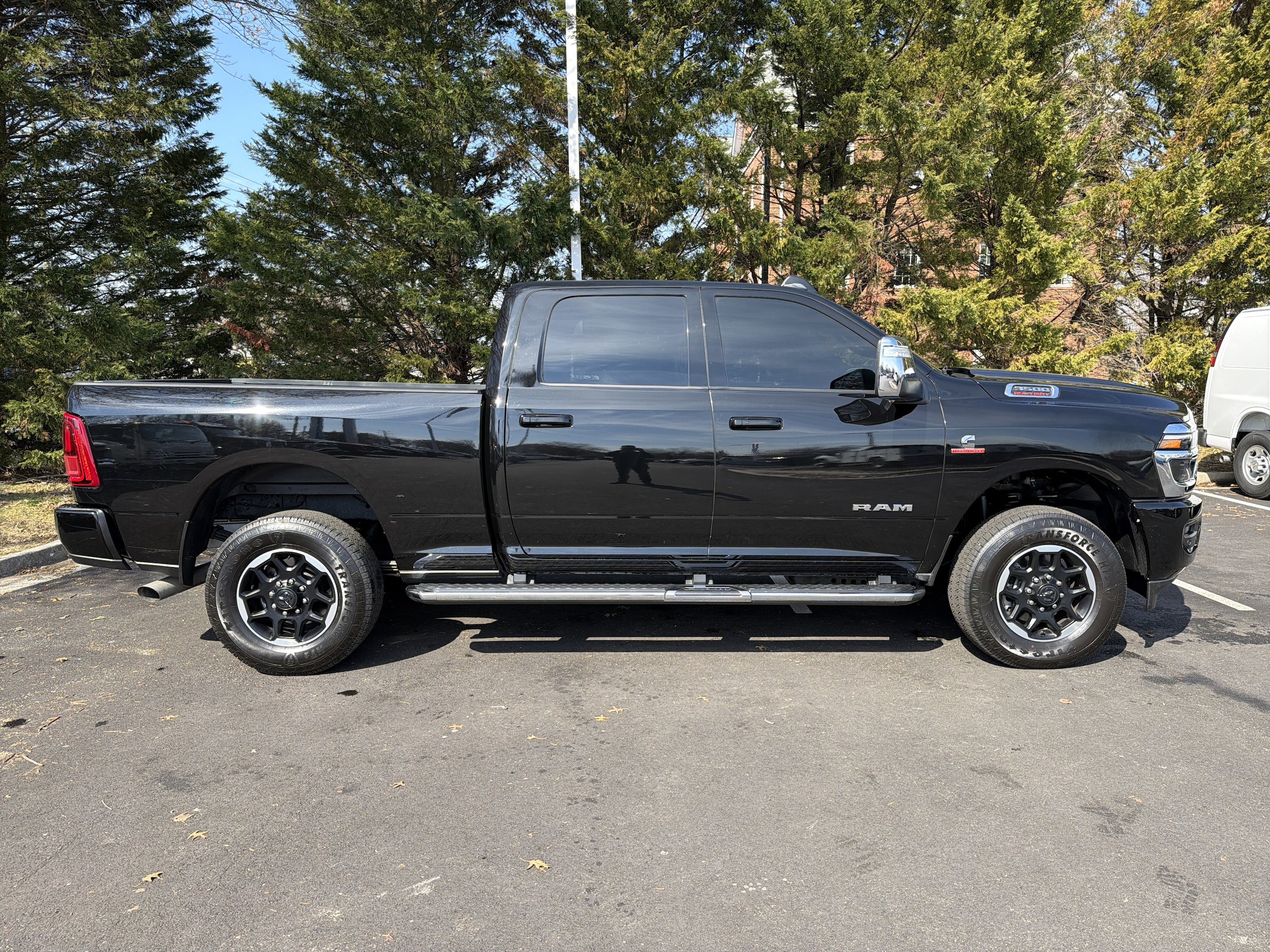 2025 Ram 3500 Laramie photo 3