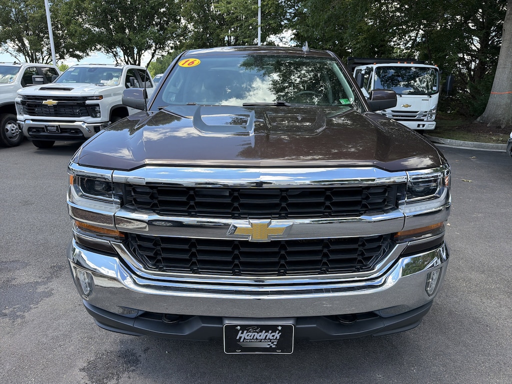 Used 2016 Chevrolet Silverado 1500 LT Pickup