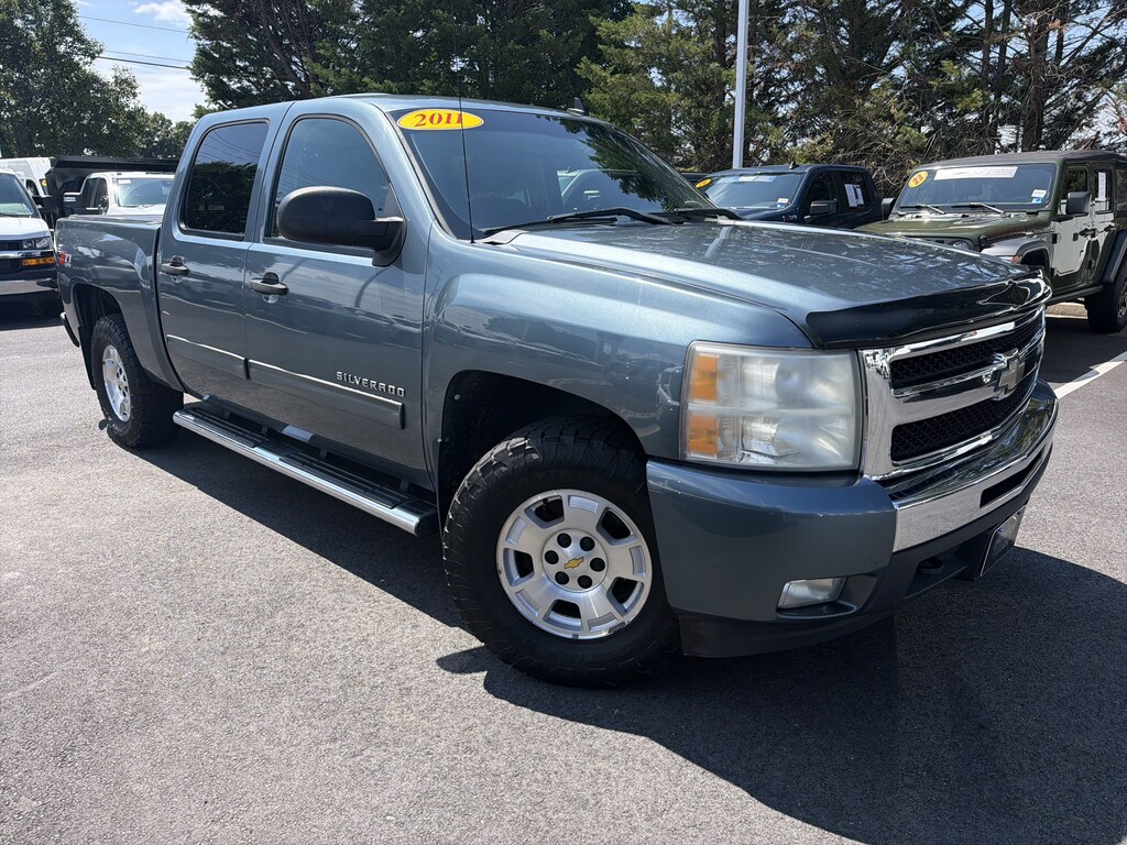 Used 2011 Chevrolet Silverado 1500 LT Pickup