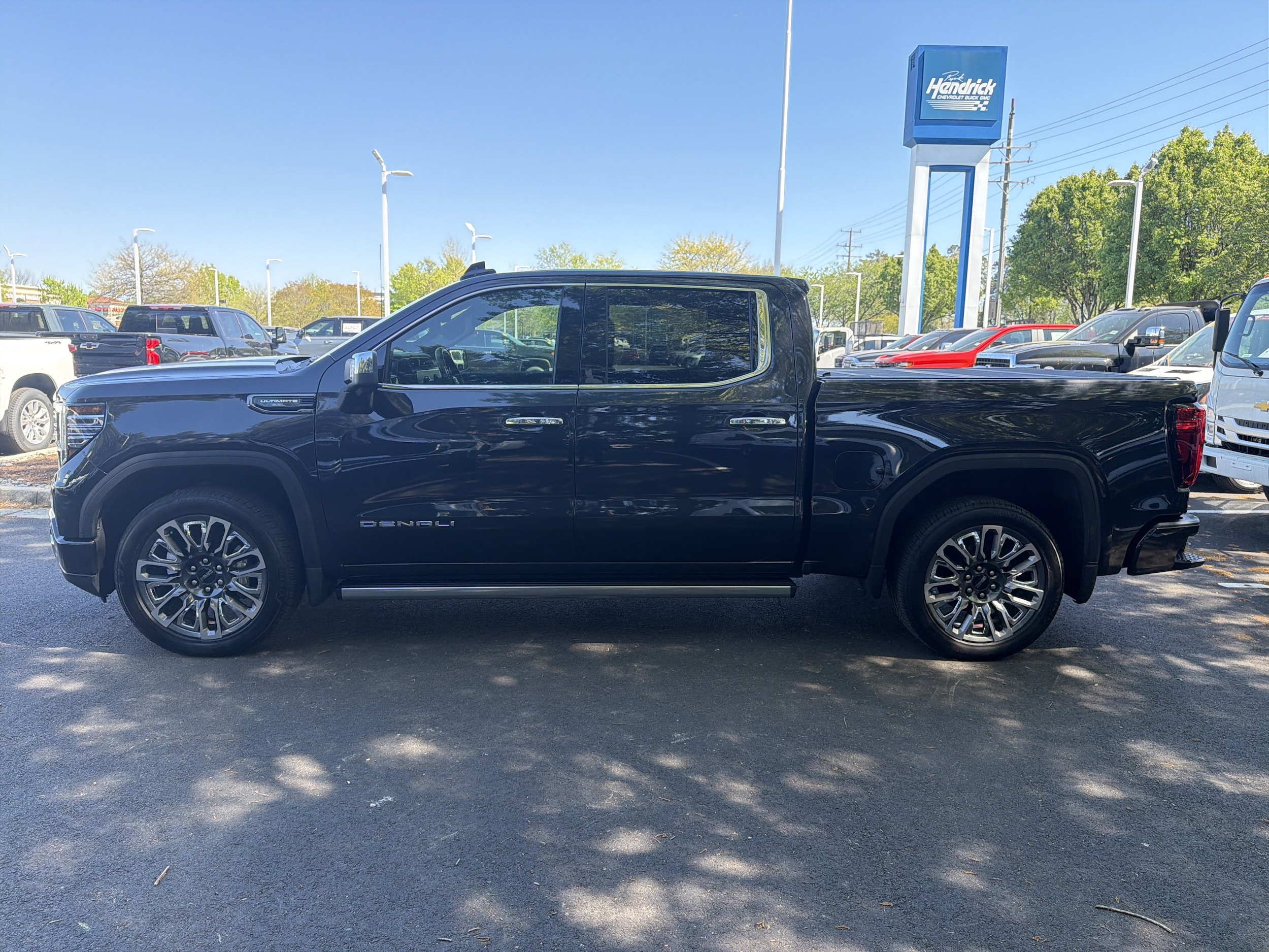2024 GMC Sierra 1500 Denali Ultimate photo 5