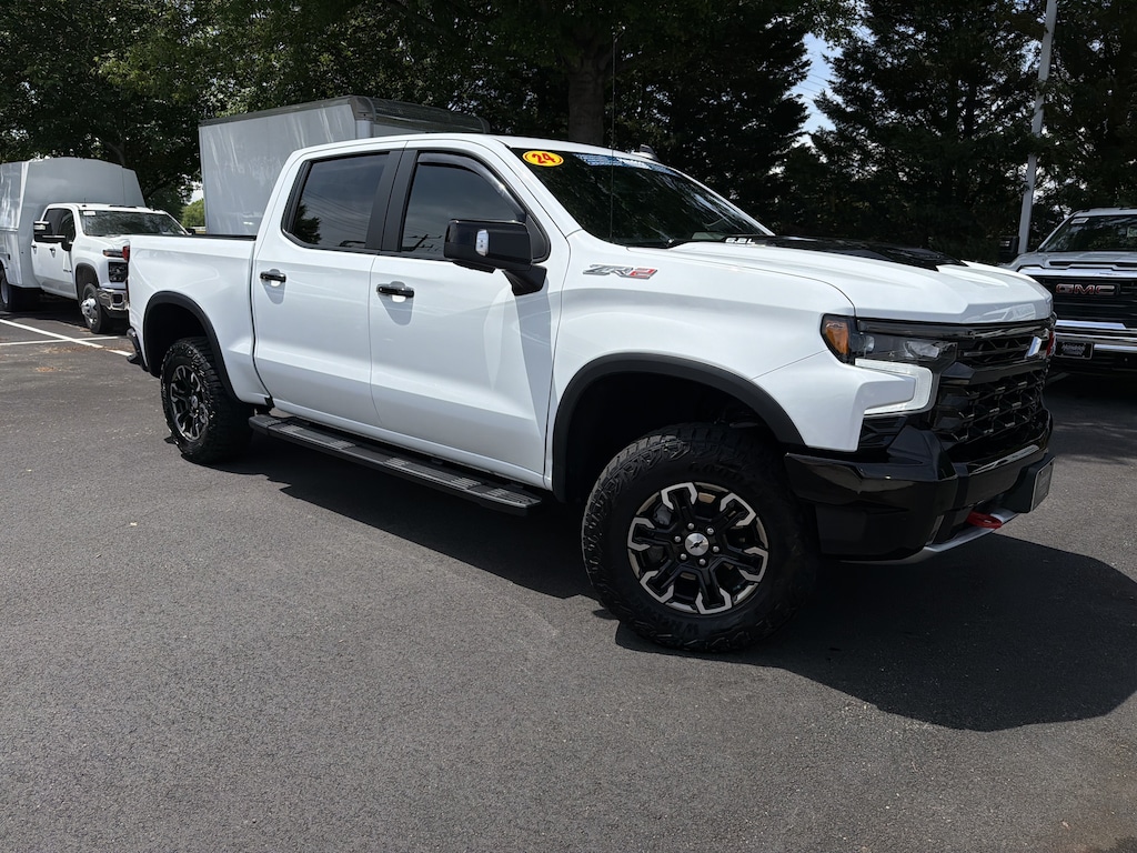 Used 2024 Chevrolet Silverado 1500 ZR2 Pickup