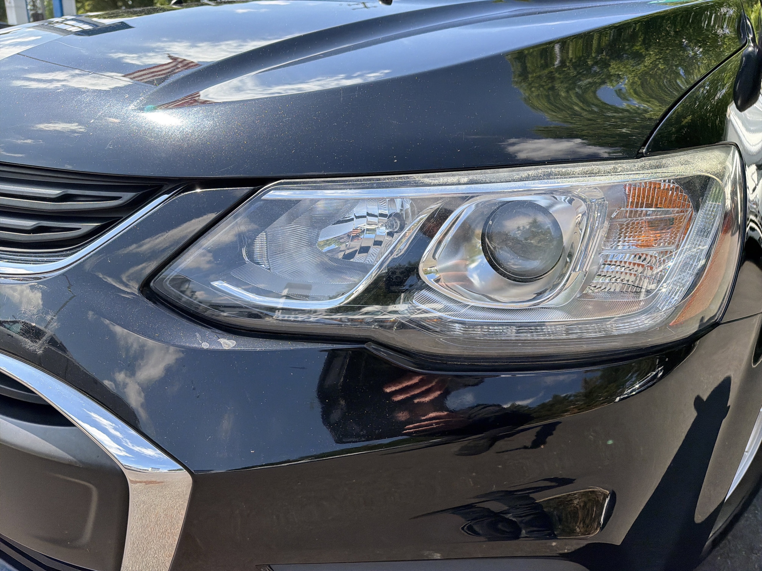 2018 Chevrolet Sonic LT photo 4