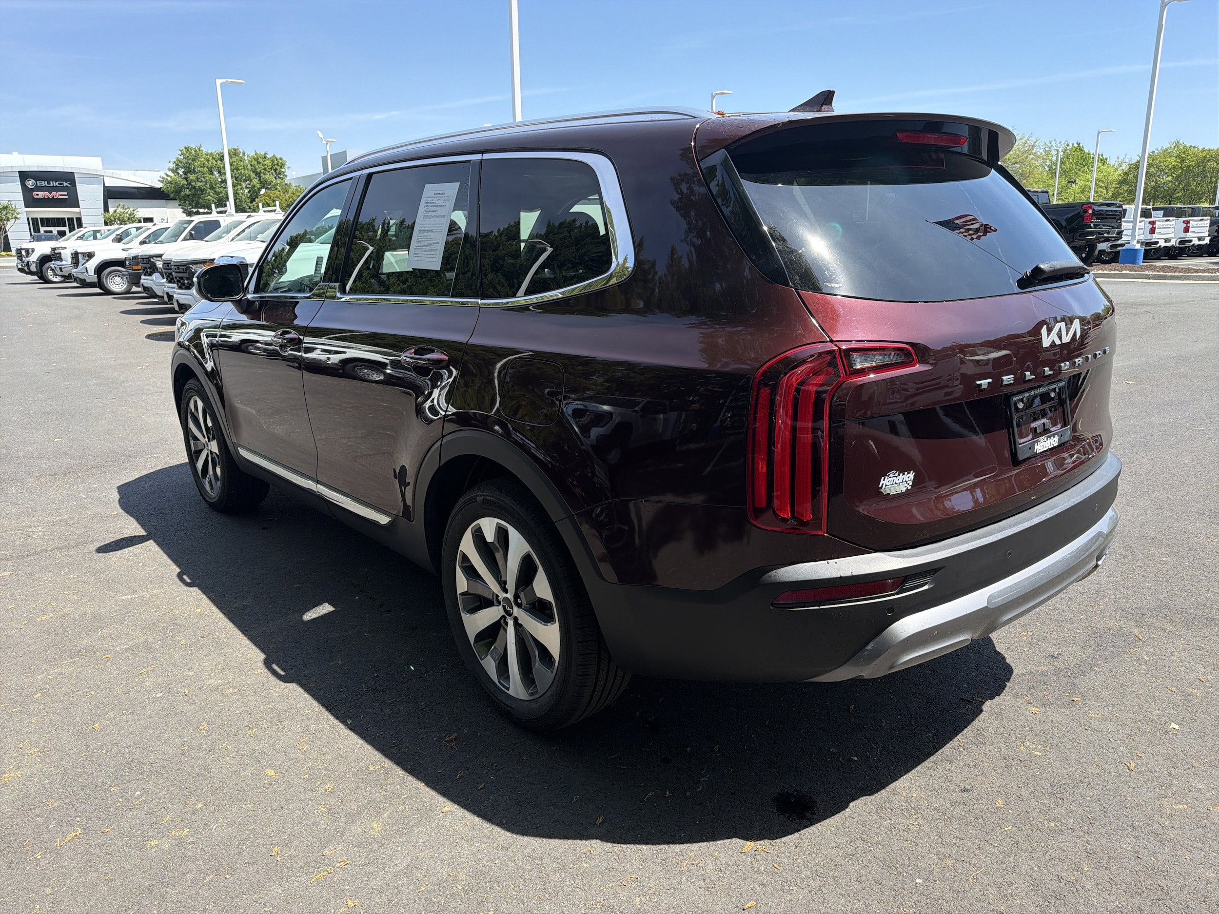 2022 Kia Telluride EX photo 3