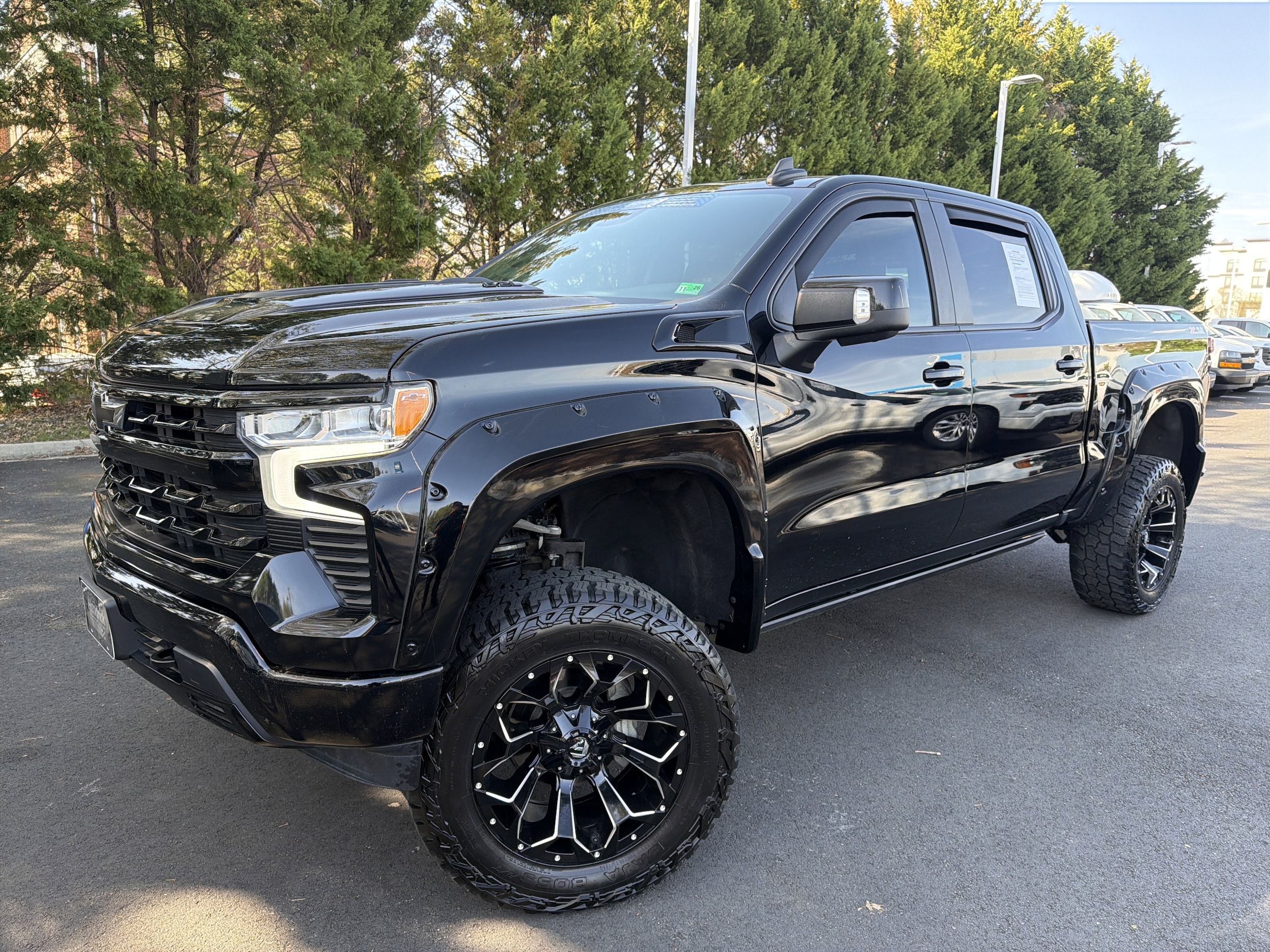 2023 Chevrolet Silverado 1500 RST photo 4