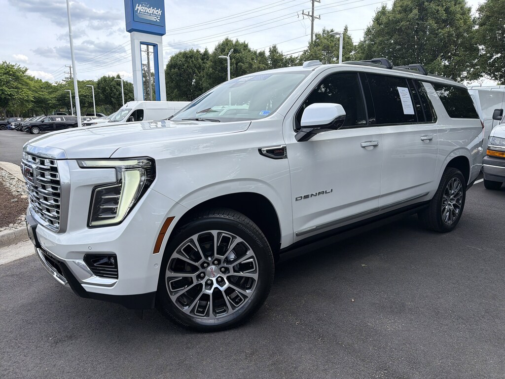 Used 2025 GMC Yukon XL Denali SUV