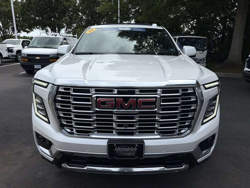 Used 2025 GMC Yukon XL Denali SUV