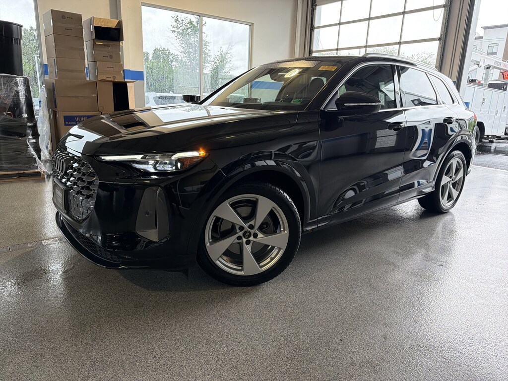 Used 2025 Audi Q5 Prestige SUV