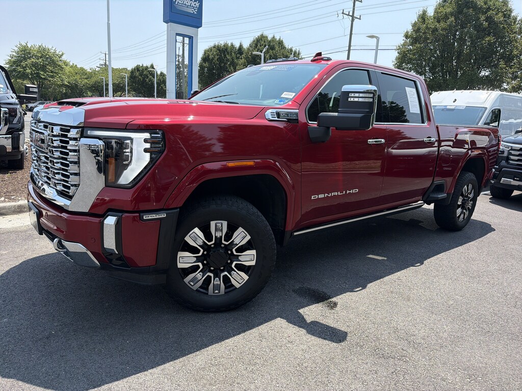 Used 2024 GMC Sierra 2500HD Denali Pickup