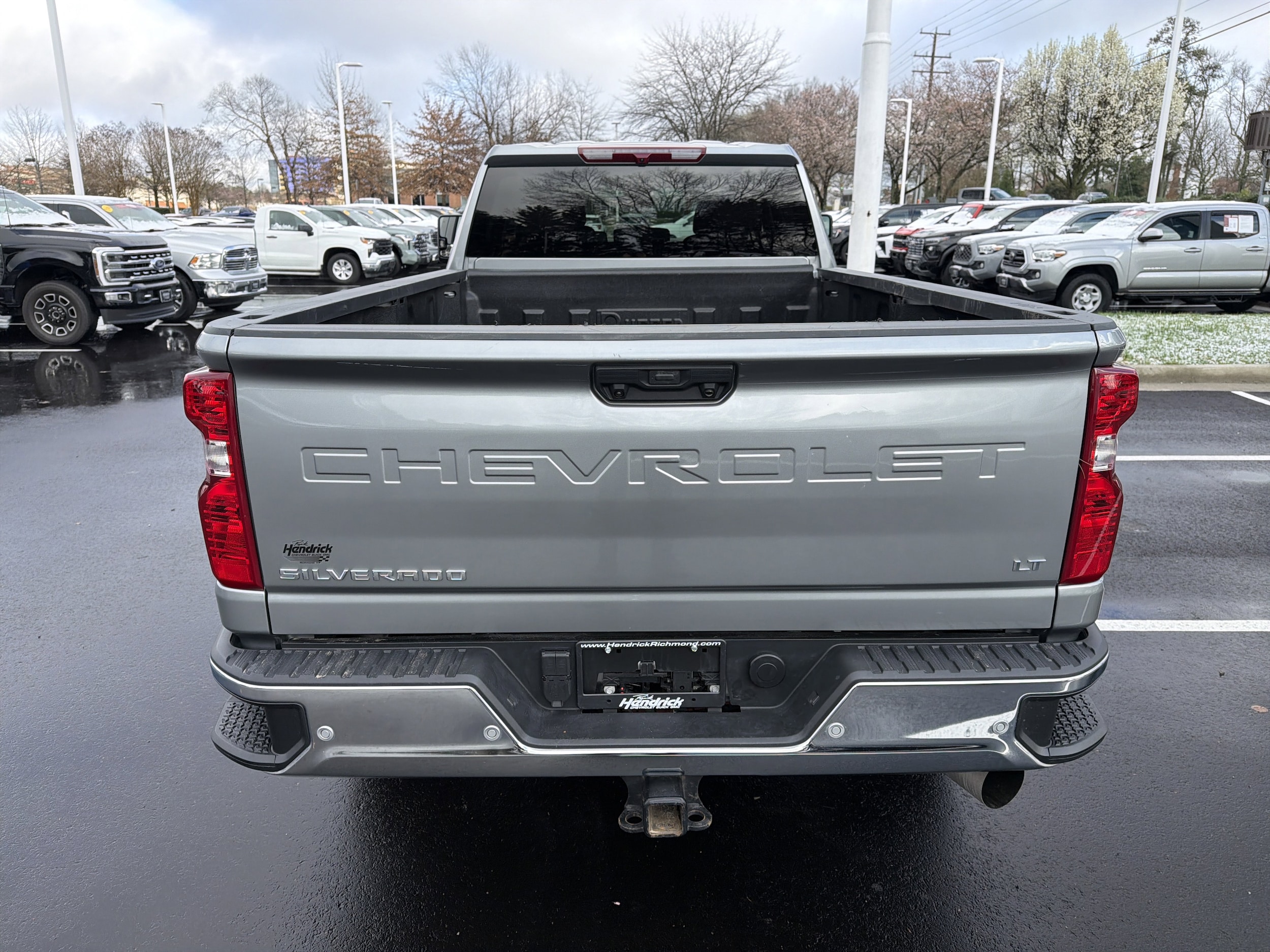 2025 Chevrolet Silverado 2500HD LT photo 3