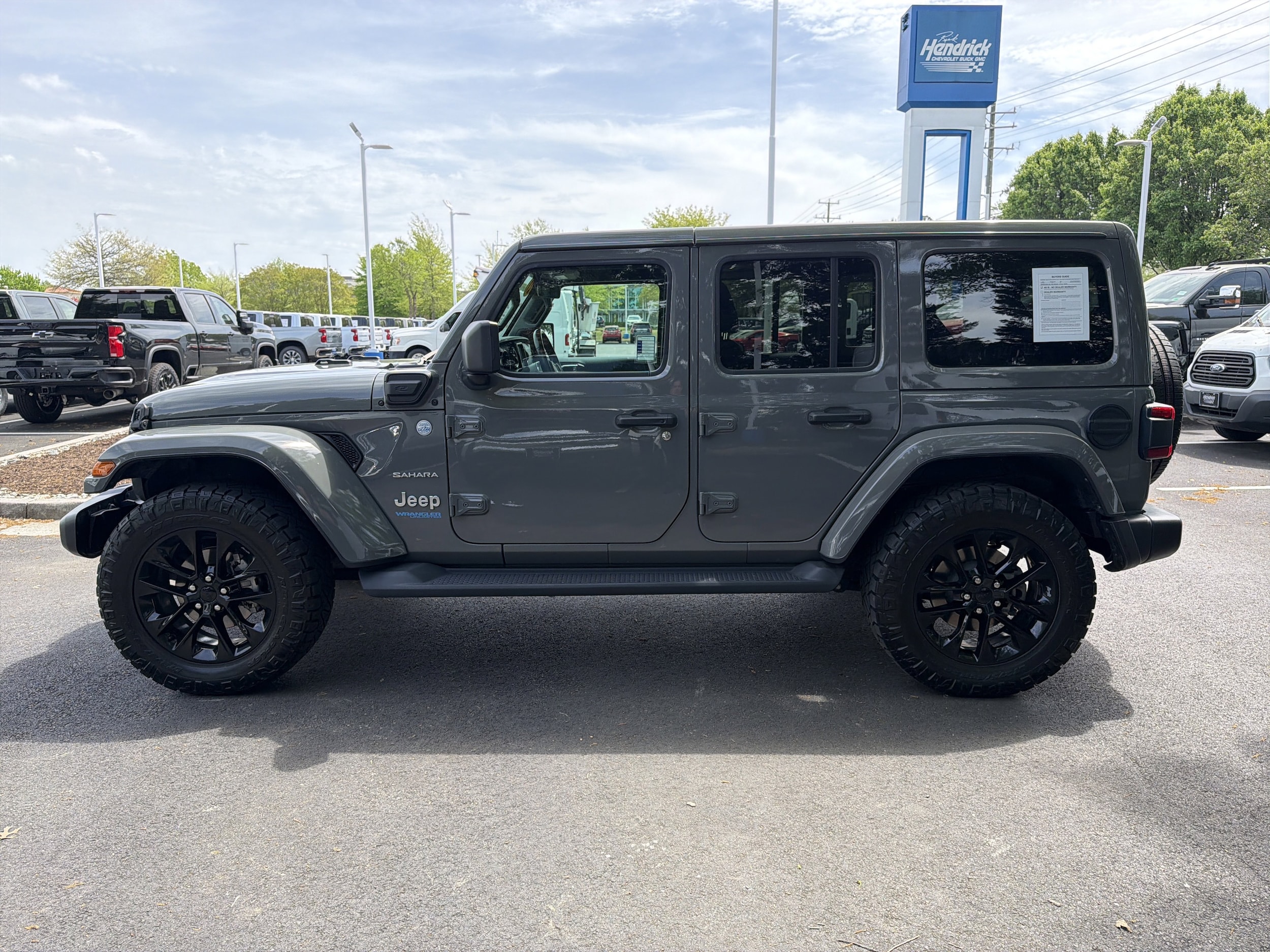 2021 Jeep Wrangler 4xe Unlimited Sahara photo 6