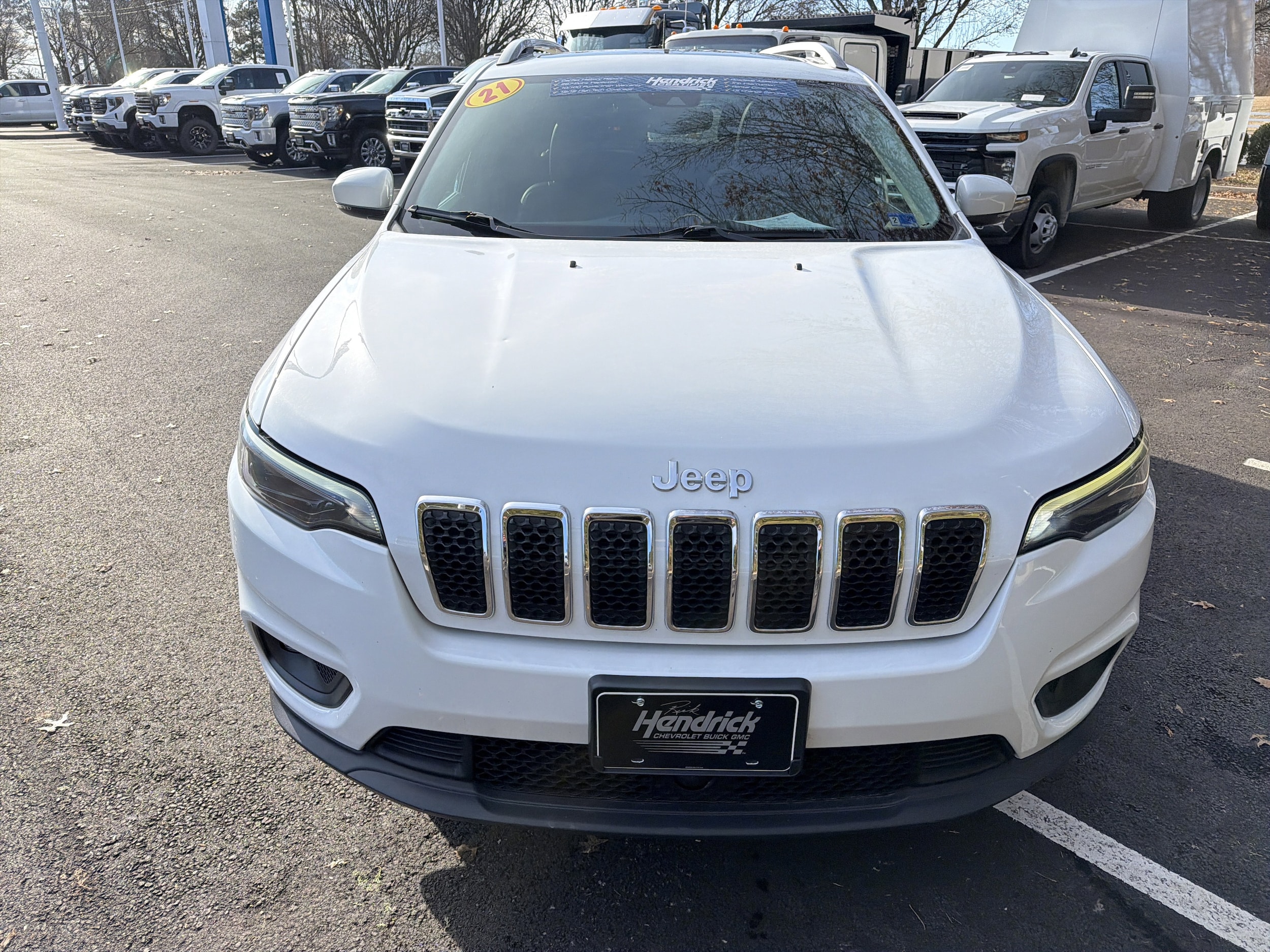 2021 Jeep Cherokee Latitude Lux photo 2