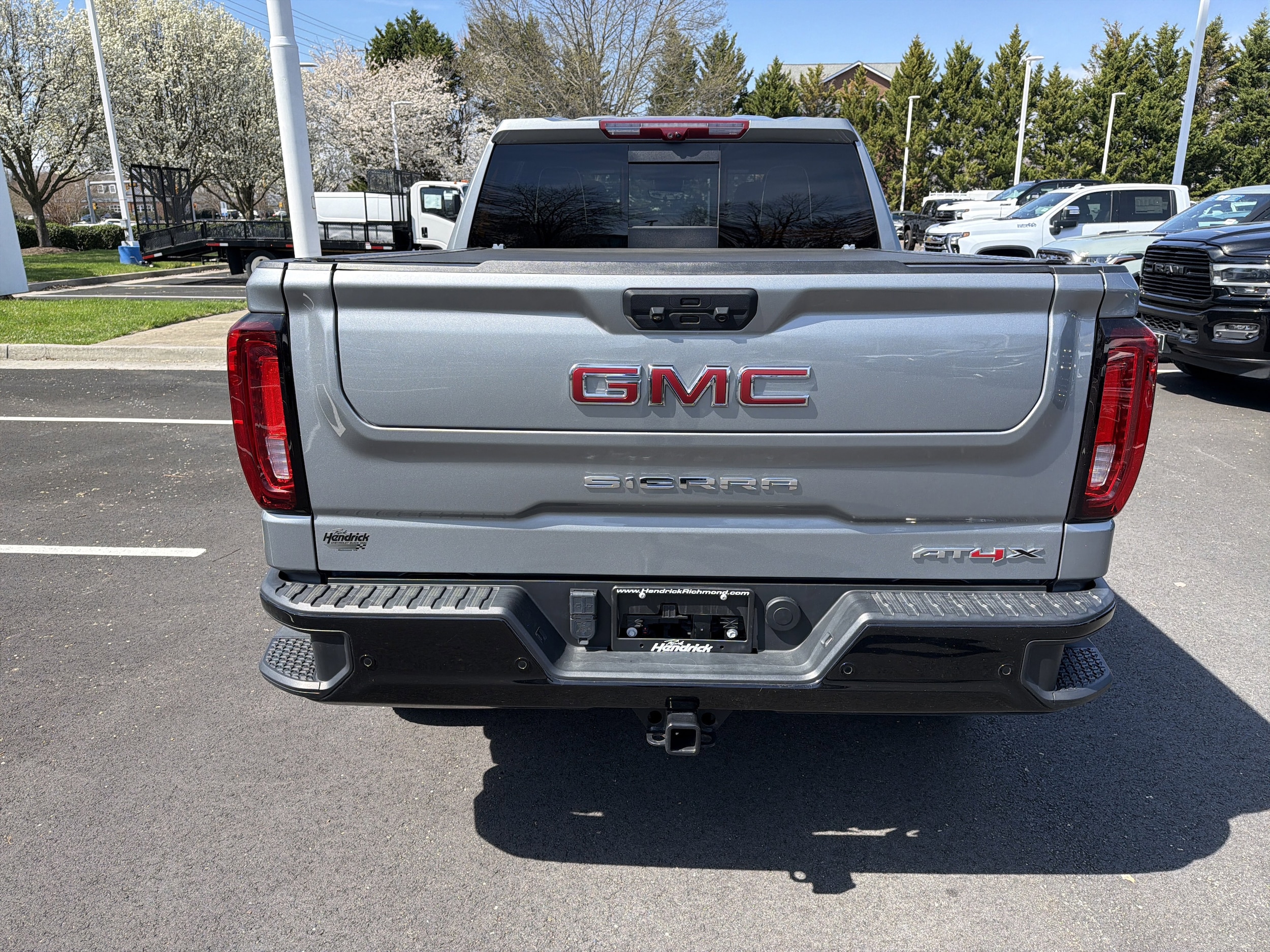 2024 GMC Sierra 1500 AT4X photo 3