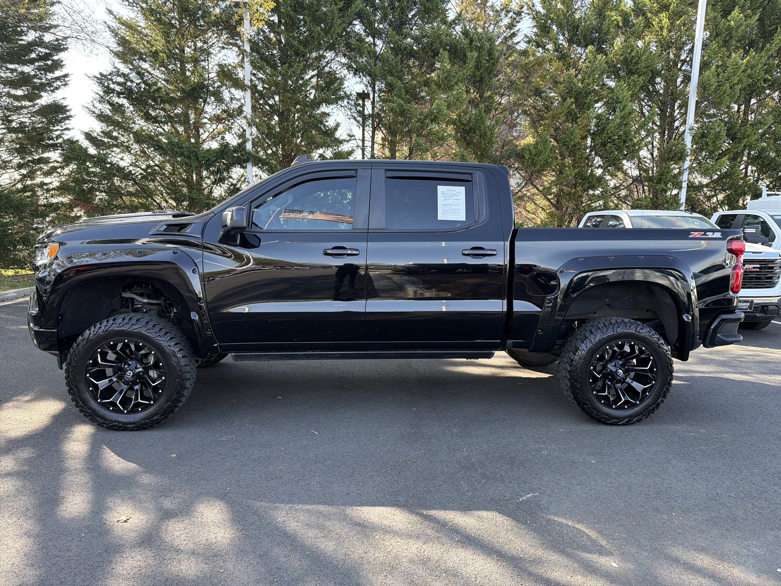 2023 Chevrolet Silverado 1500 RST photo 6