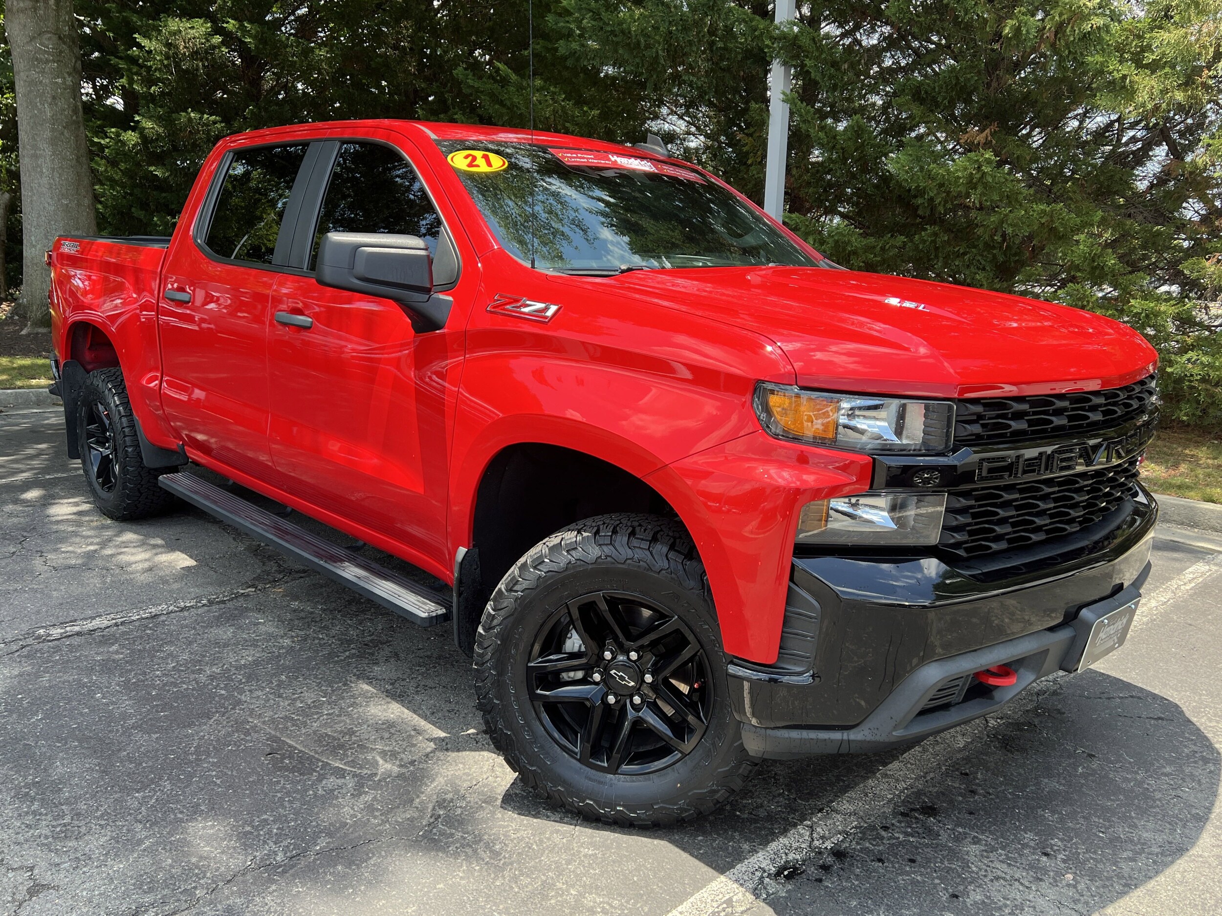2021 Chevrolet Silverado 1500 Custom Trail Boss photo 3