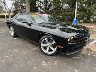 2015 Dodge Challenger SXT Coupe