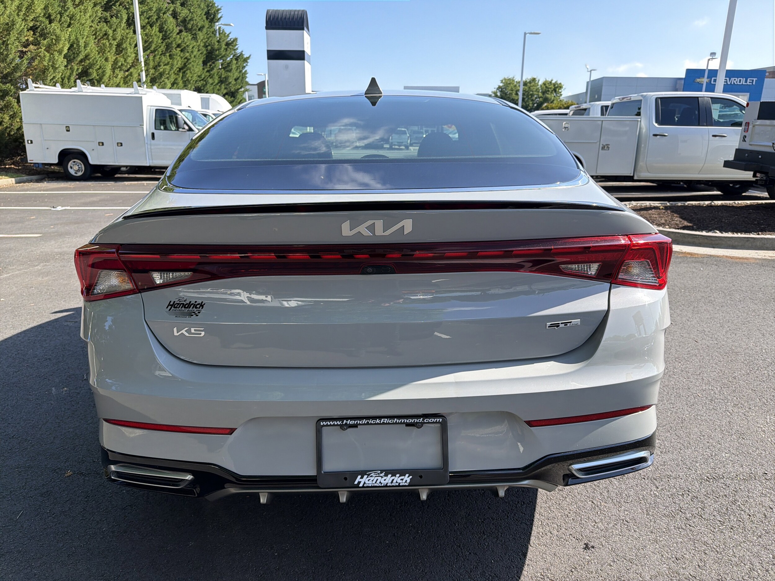 2023 Kia K5 GT-Line photo 3