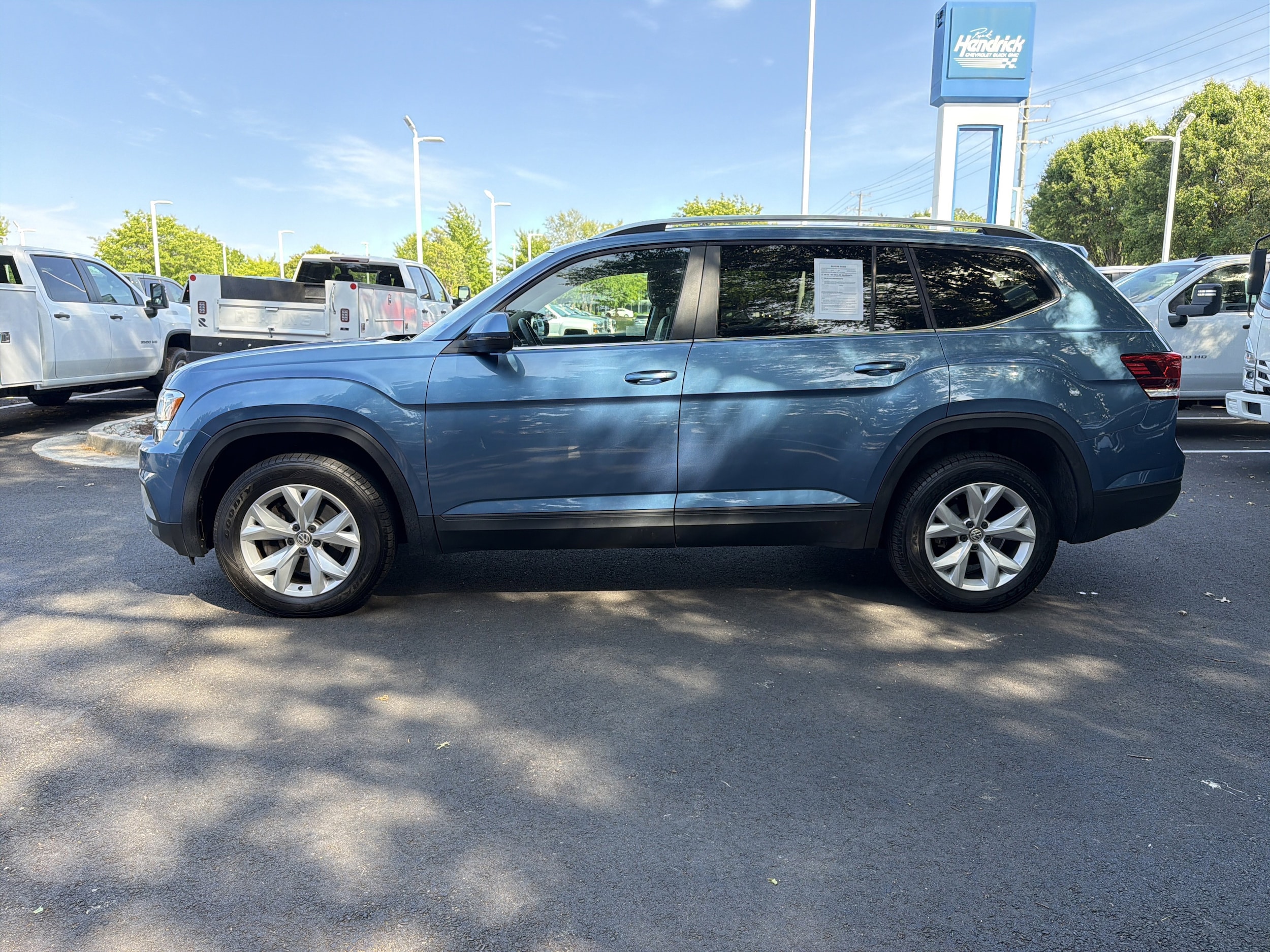 2019 Volkswagen Atlas 3.6L V6 SE w/Technology photo 5