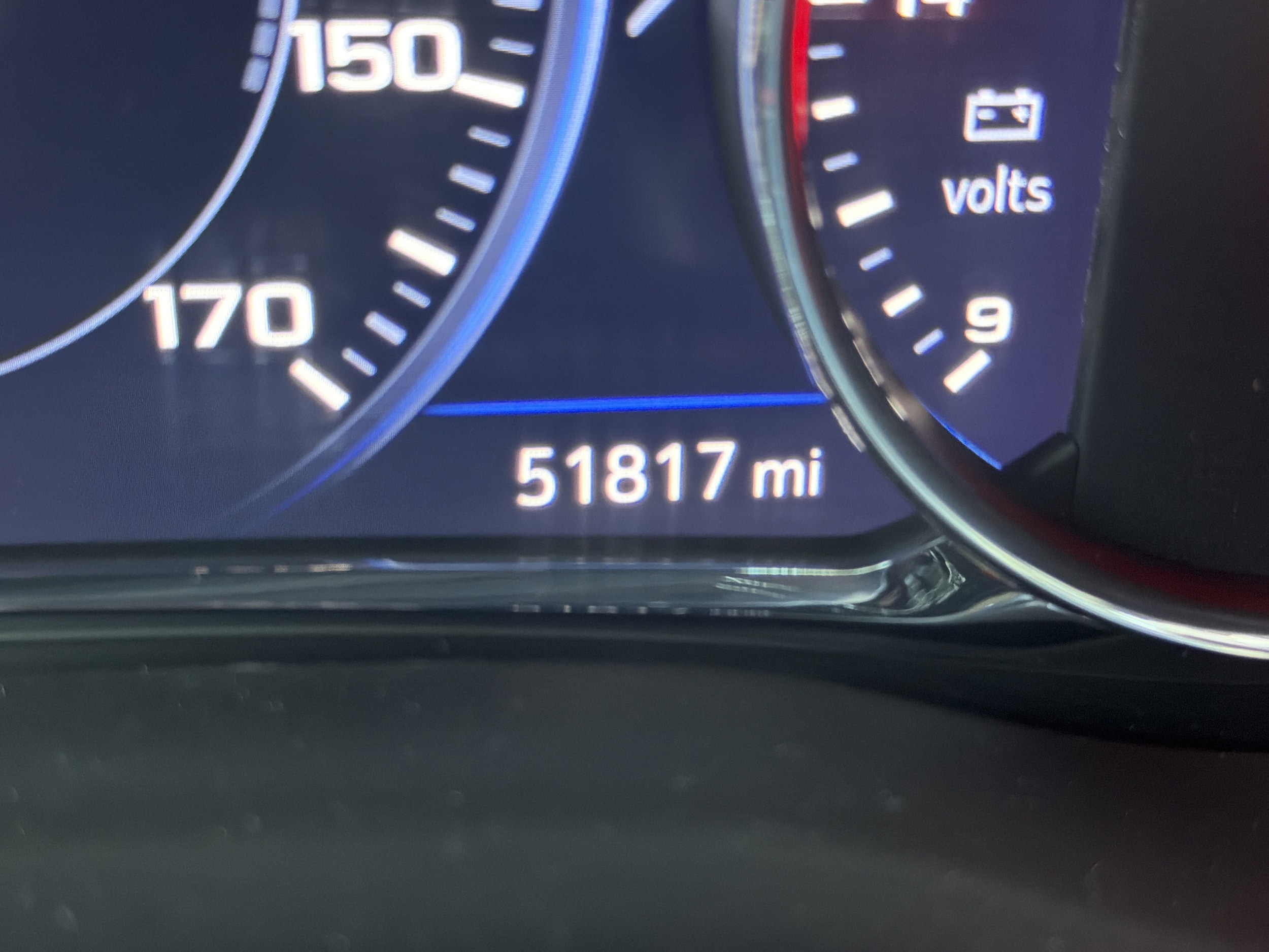 2023 GMC Acadia AT4 photo 5