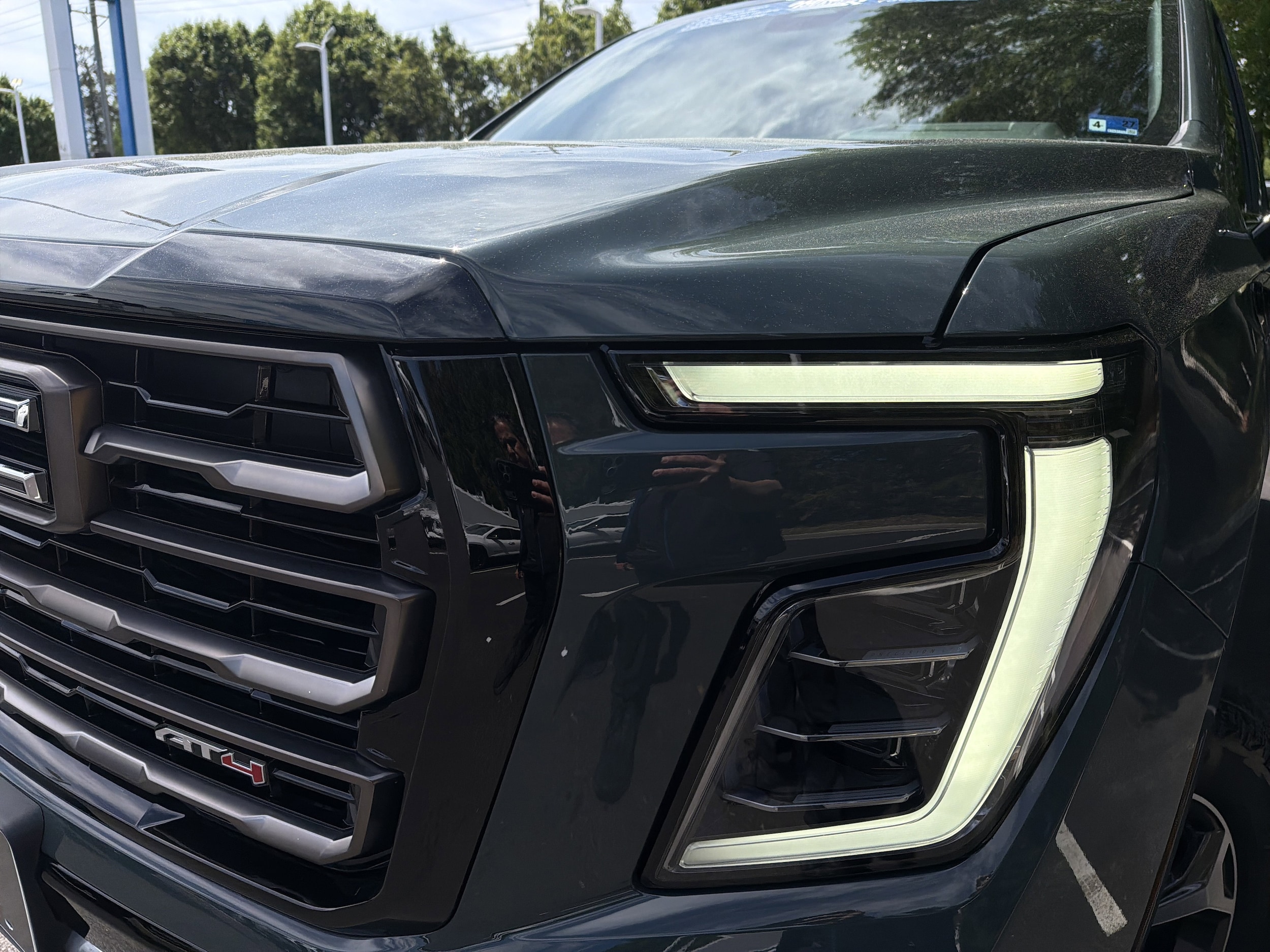 2026 GMC Yukon XL AT4 Ultimate photo 4