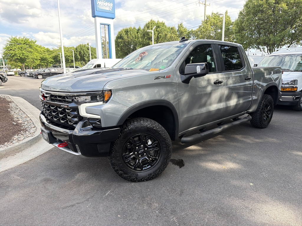 Used 2023 Chevrolet Silverado 1500 ZR2 Pickup