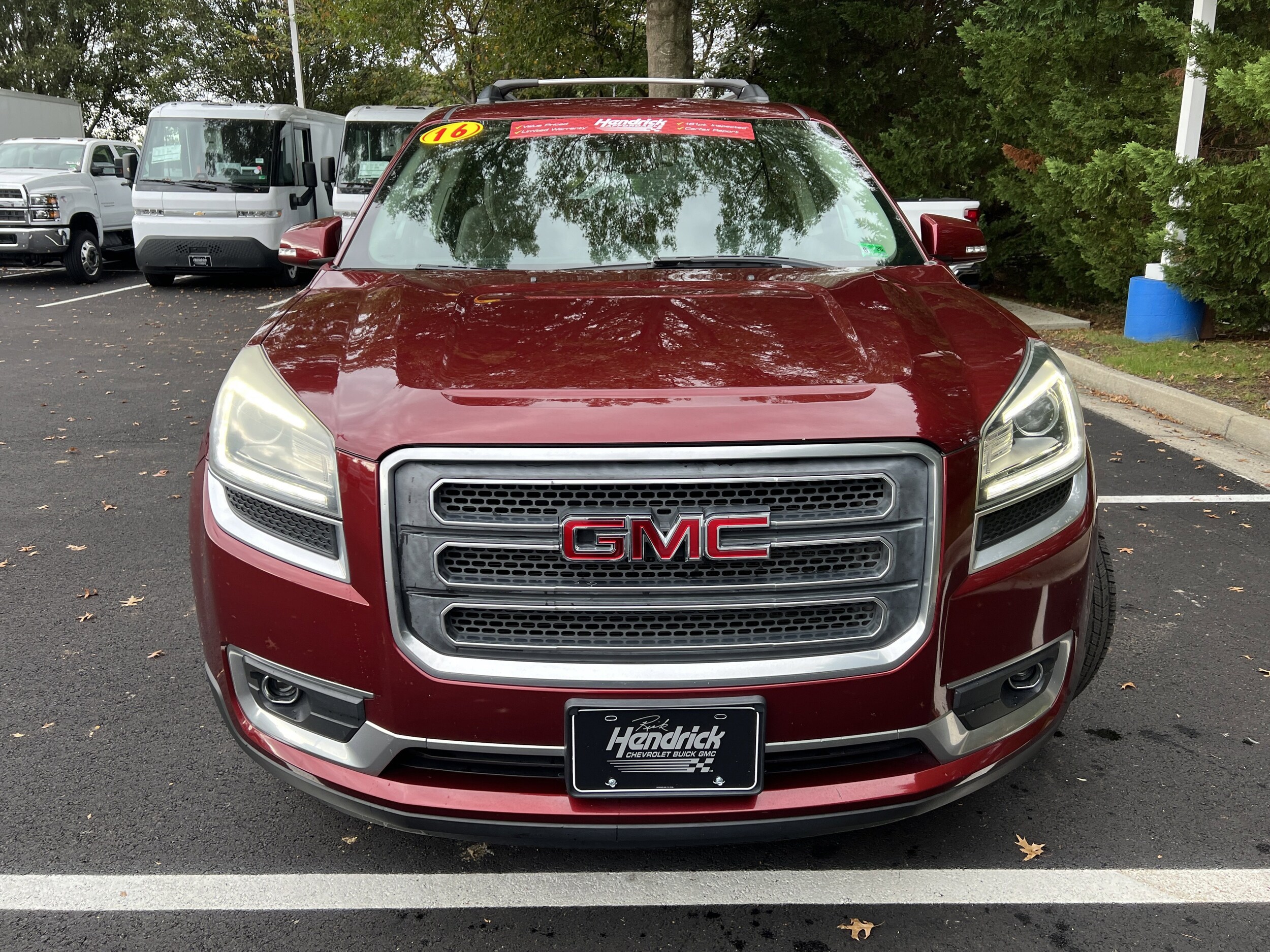 2016 Gmc Acadia SLT photo 2
