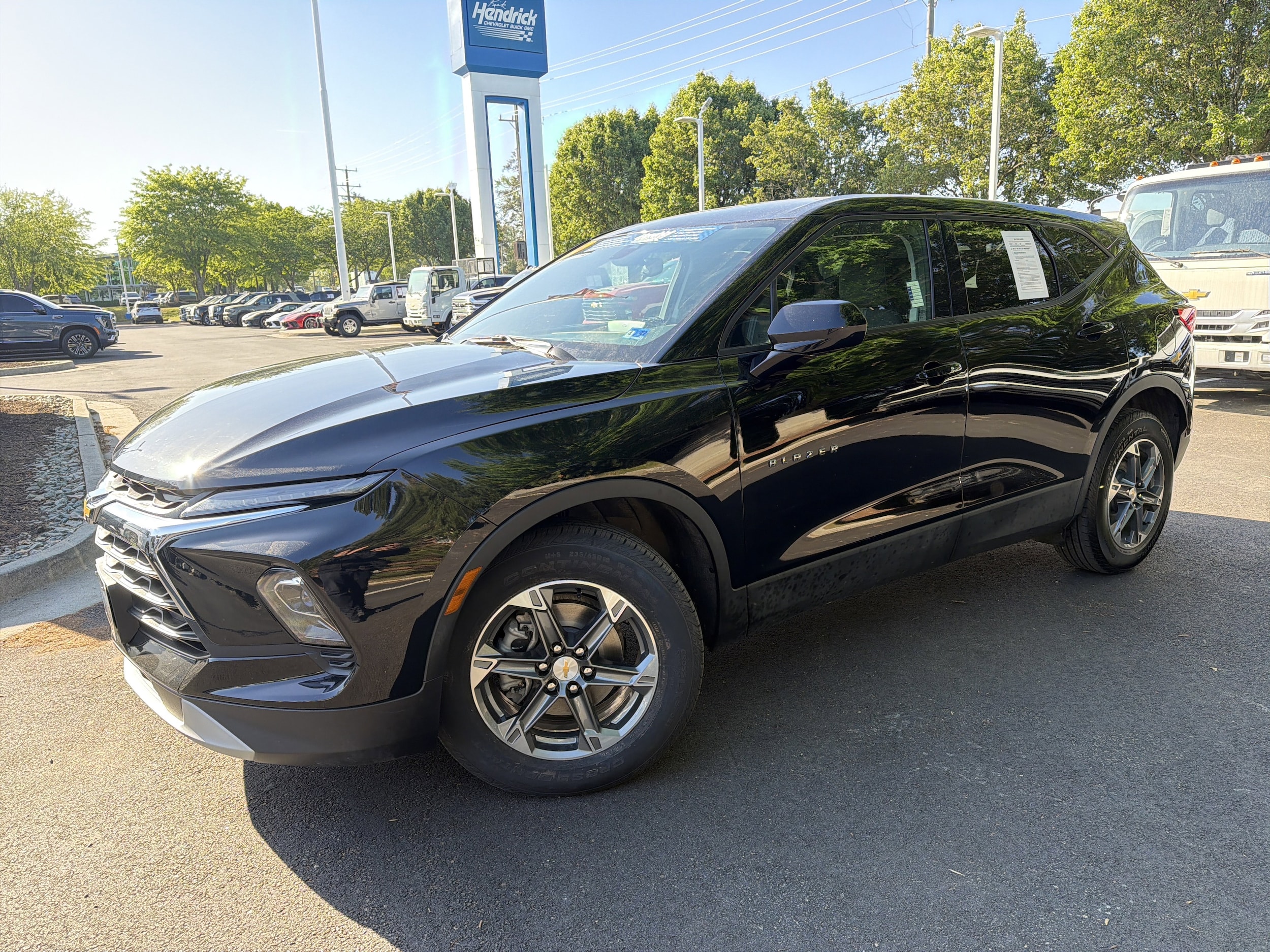 2025 Chevrolet Blazer LT photo 4